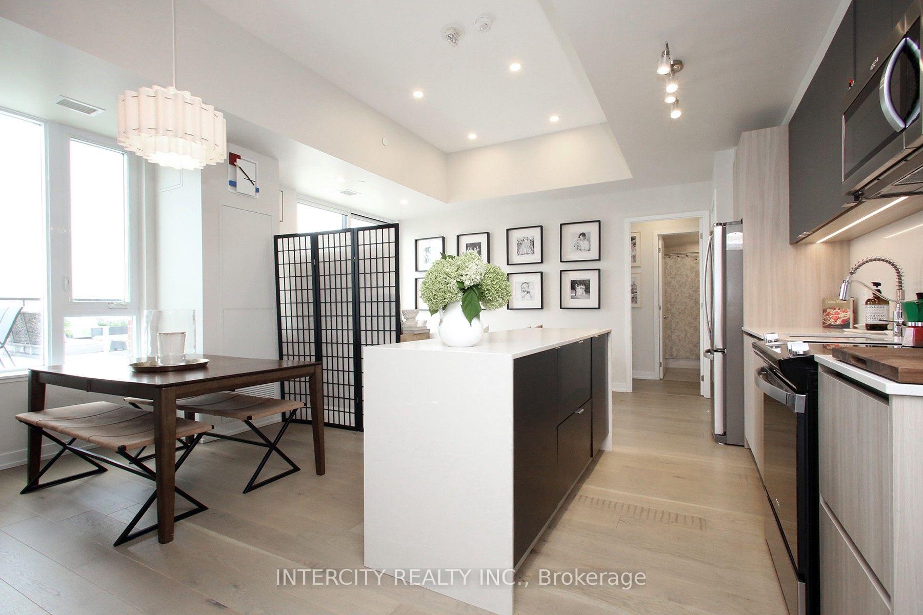 Photo 7 of Unit 1201, 3100 Keele Street, North York, Downsview-Roding-CFB — HOMEH