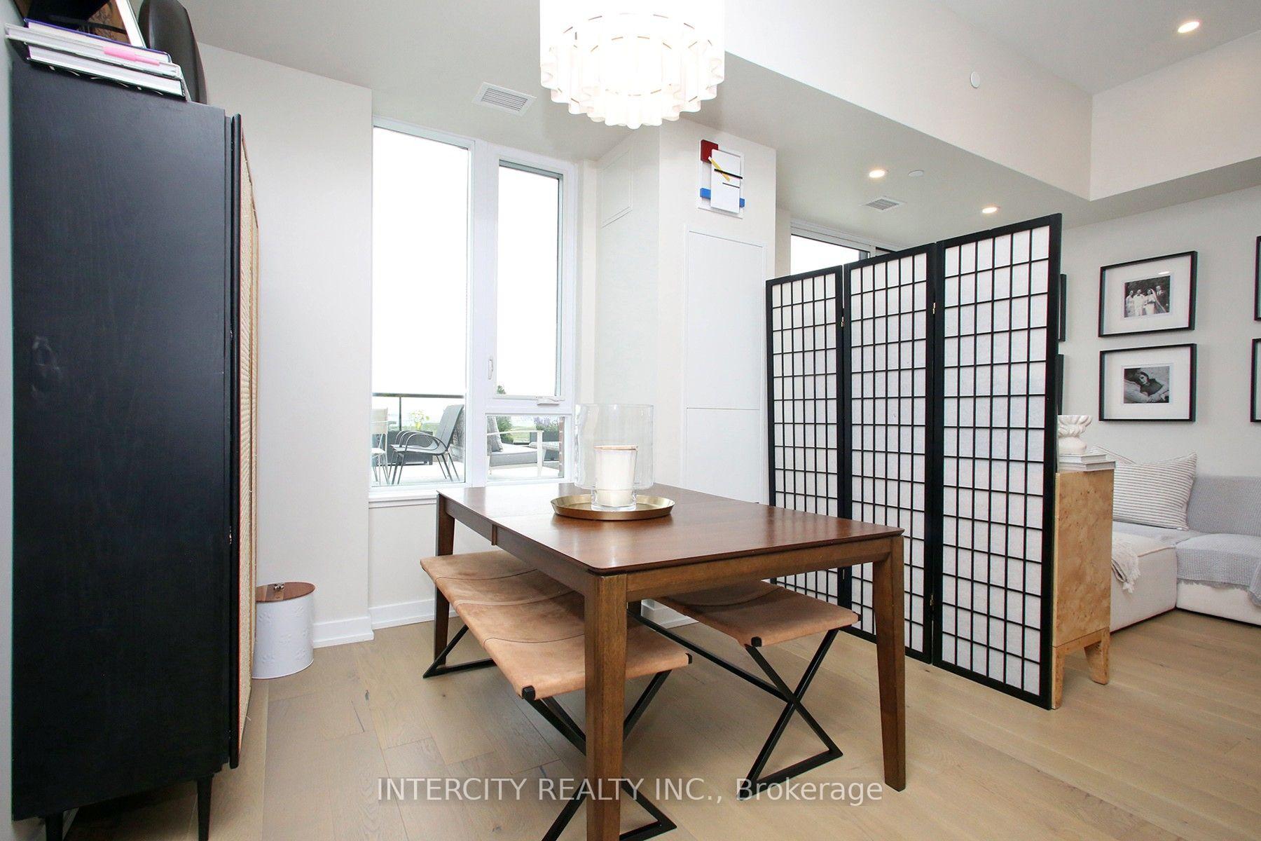 Photo 8 of Unit 1201, 3100 Keele Street, North York, Downsview-Roding-CFB — HOMEH