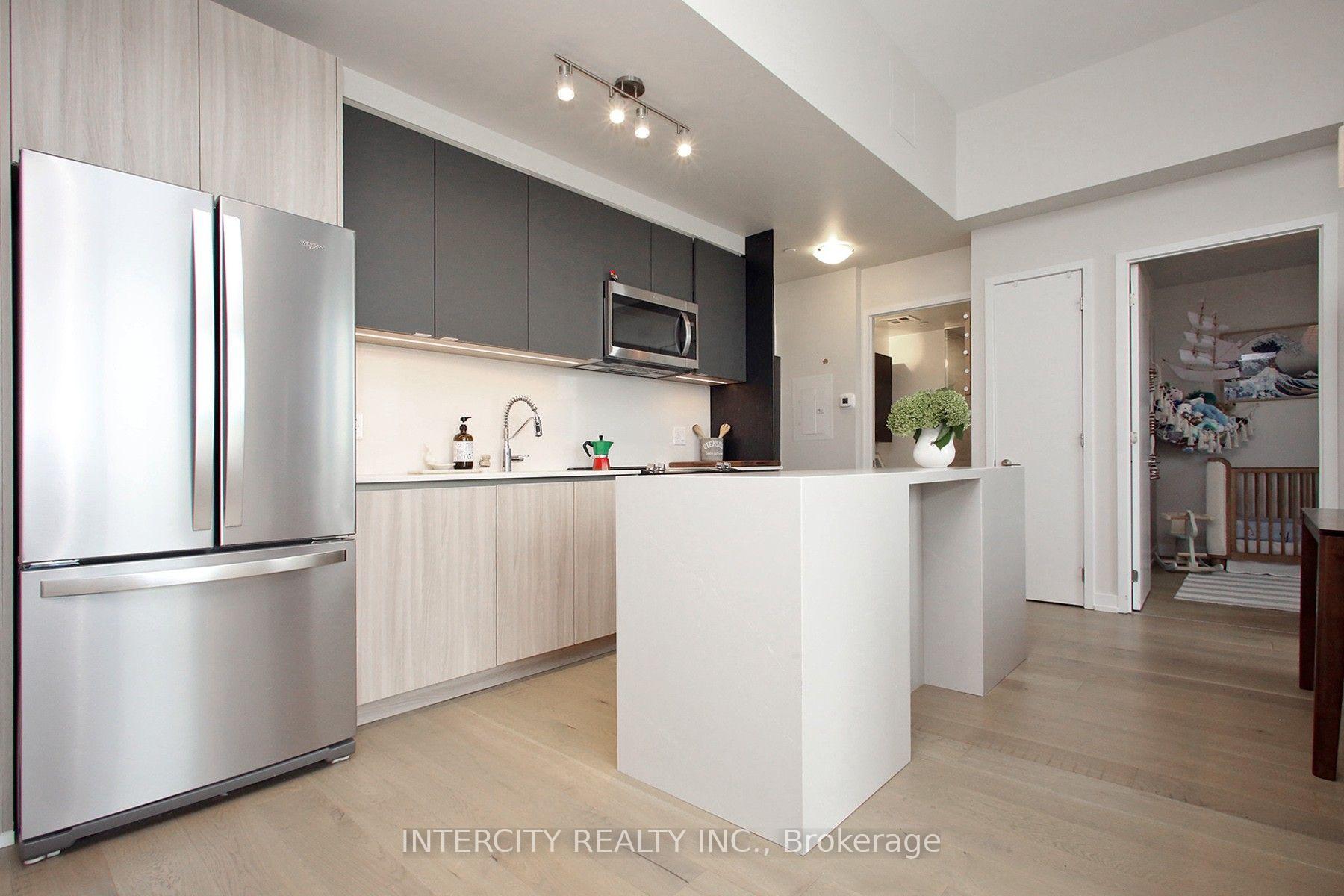 Photo 12 of Unit 1201, 3100 Keele Street, North York, Downsview-Roding-CFB — HOMEH