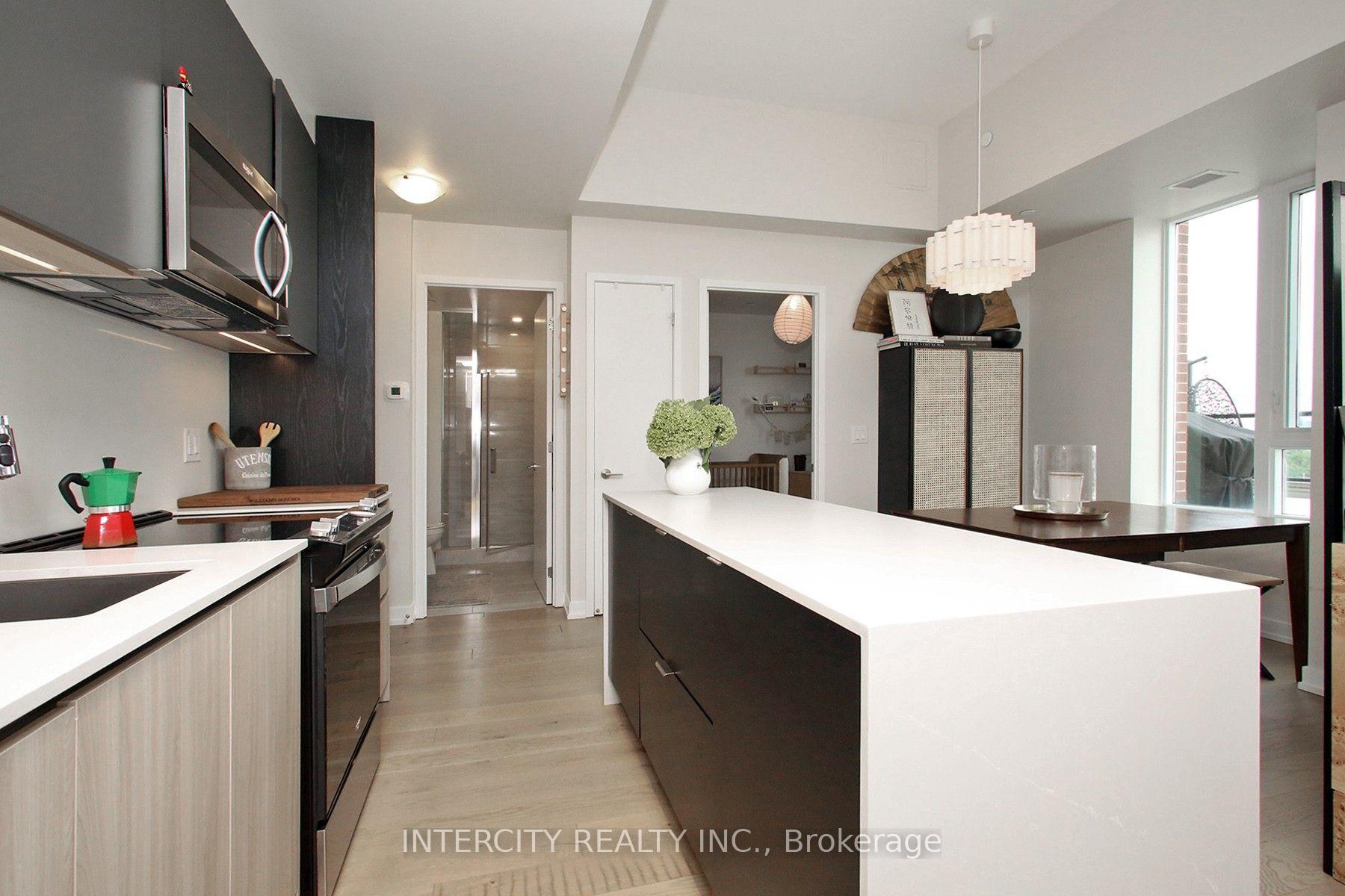 Photo 14 of Unit 1201, 3100 Keele Street, North York, Downsview-Roding-CFB — HOMEH