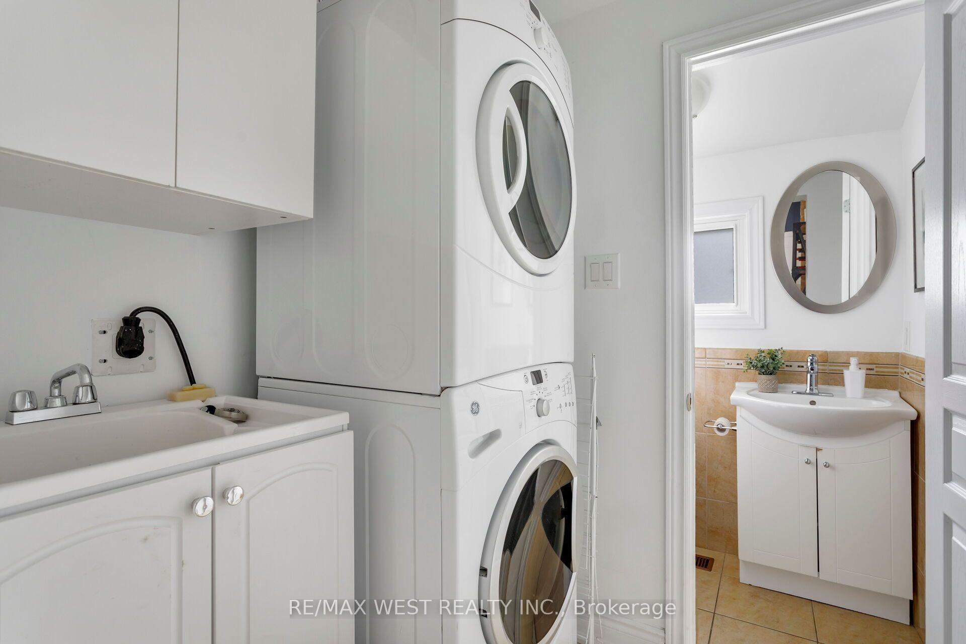 Photo 14 of 17 Cowan Avenue, Toronto, South Parkdale — HOMEH