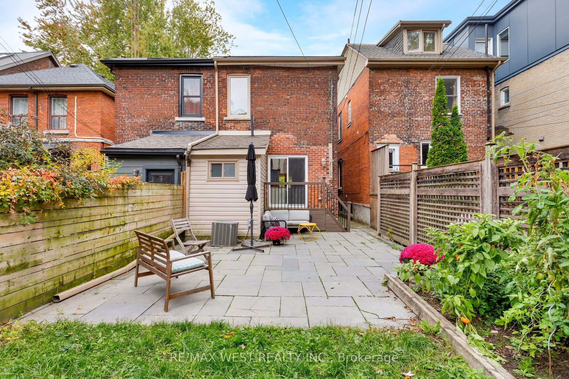 Photo 18 of 17 Cowan Avenue, Toronto, South Parkdale — HOMEH