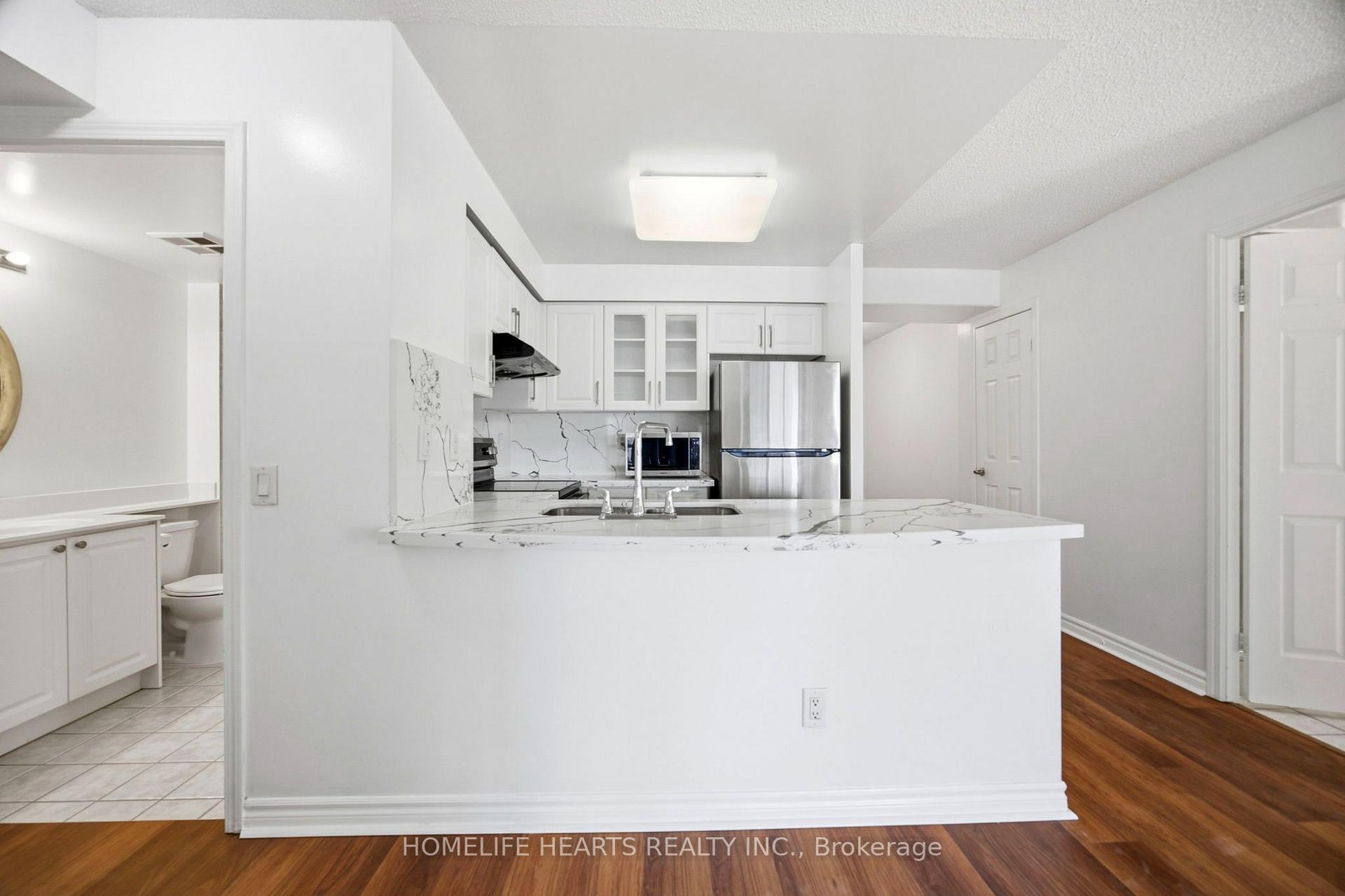 Photo 11 of Unit 1221, 25 Kingsbridge Garden Circle, Mississauga, Hurontario — HOMEH