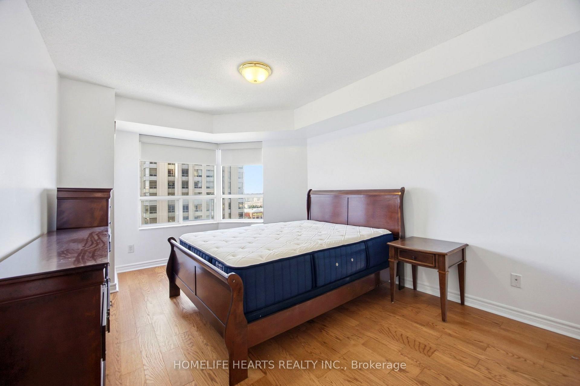 Photo 20 of Unit 1221, 25 Kingsbridge Garden Circle, Mississauga, Hurontario — HOMEH