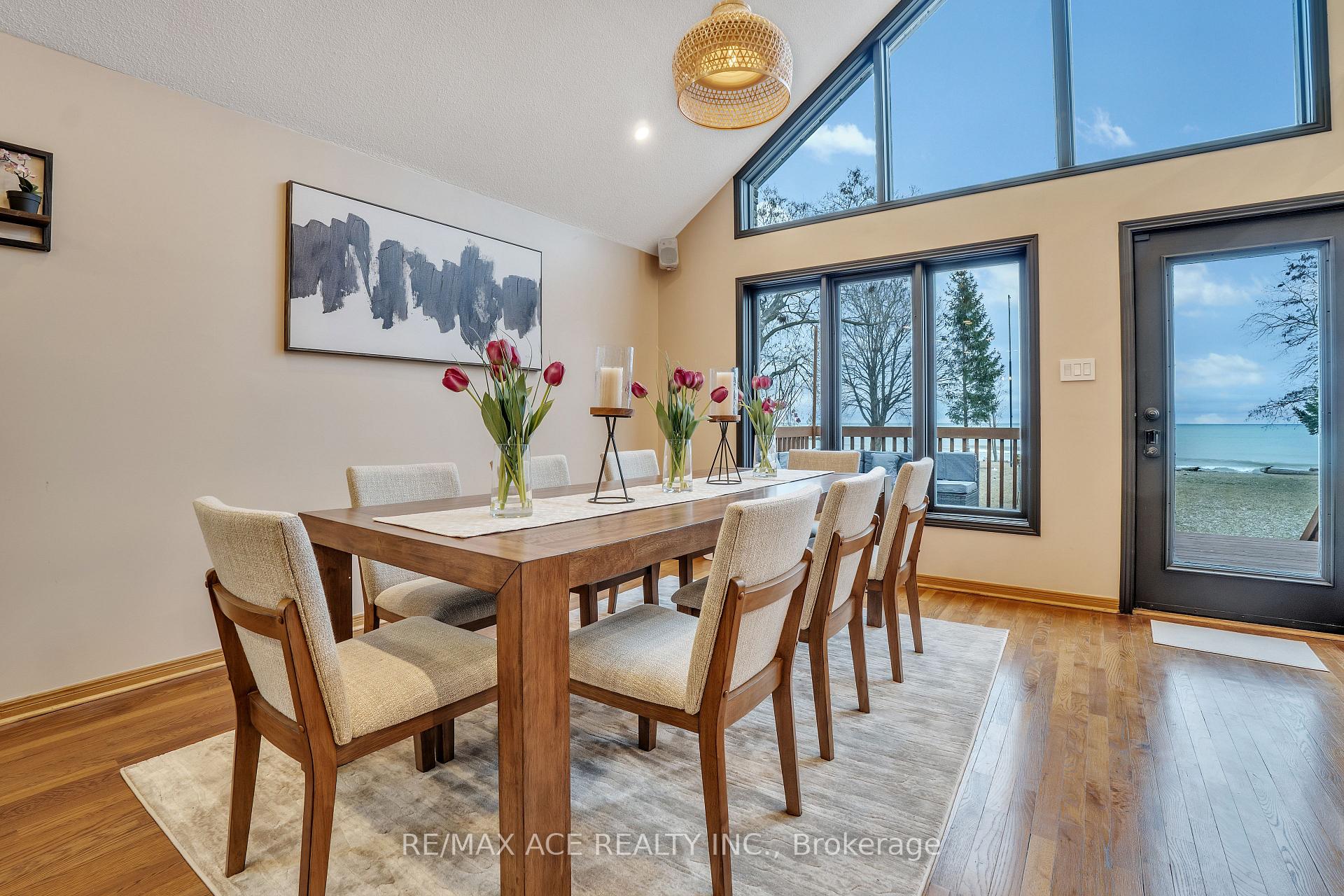 Photo 16 of 52 West Beach Road, Clarington, Bowmanville — HOMEH