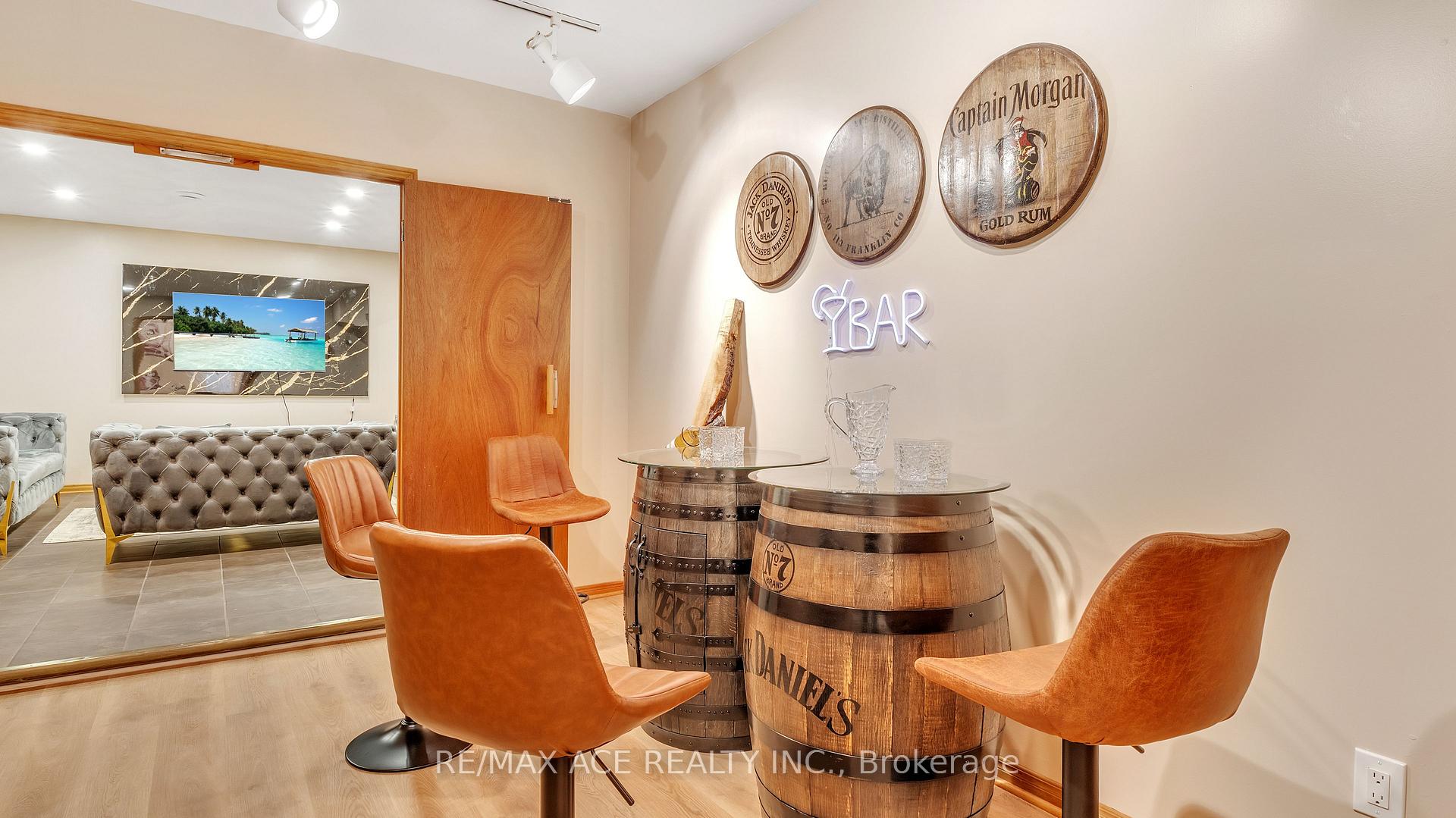 Photo 45 of 52 West Beach Road, Clarington, Bowmanville — HOMEH