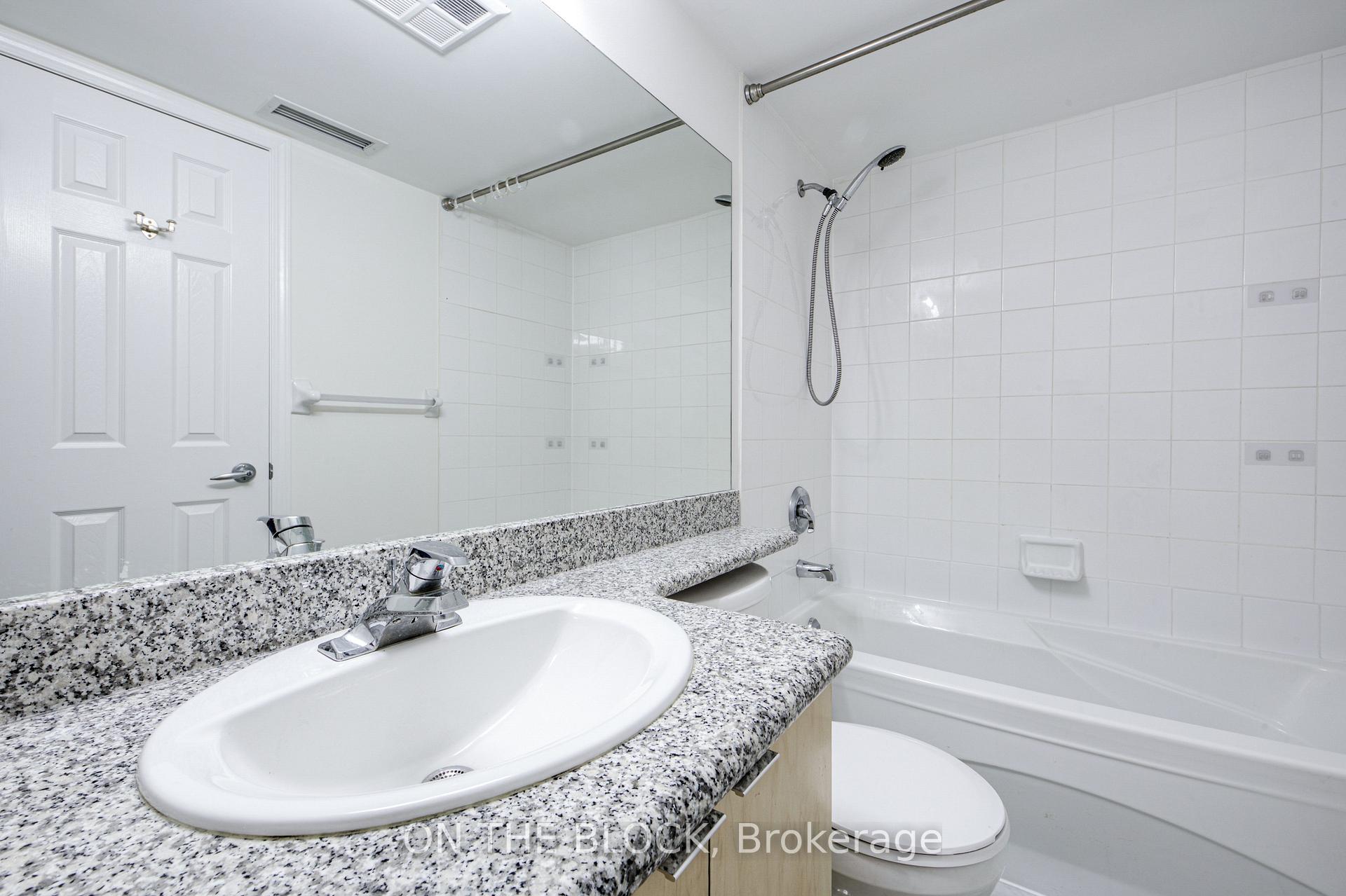 Photo 16 of Unit 1515, 230 Queens Quay W, Toronto, Waterfront Communities — HOMEH