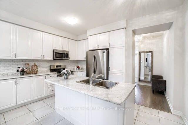 Photo 3 of 1528 Carr Landing, Milton, Ford — HOMEH