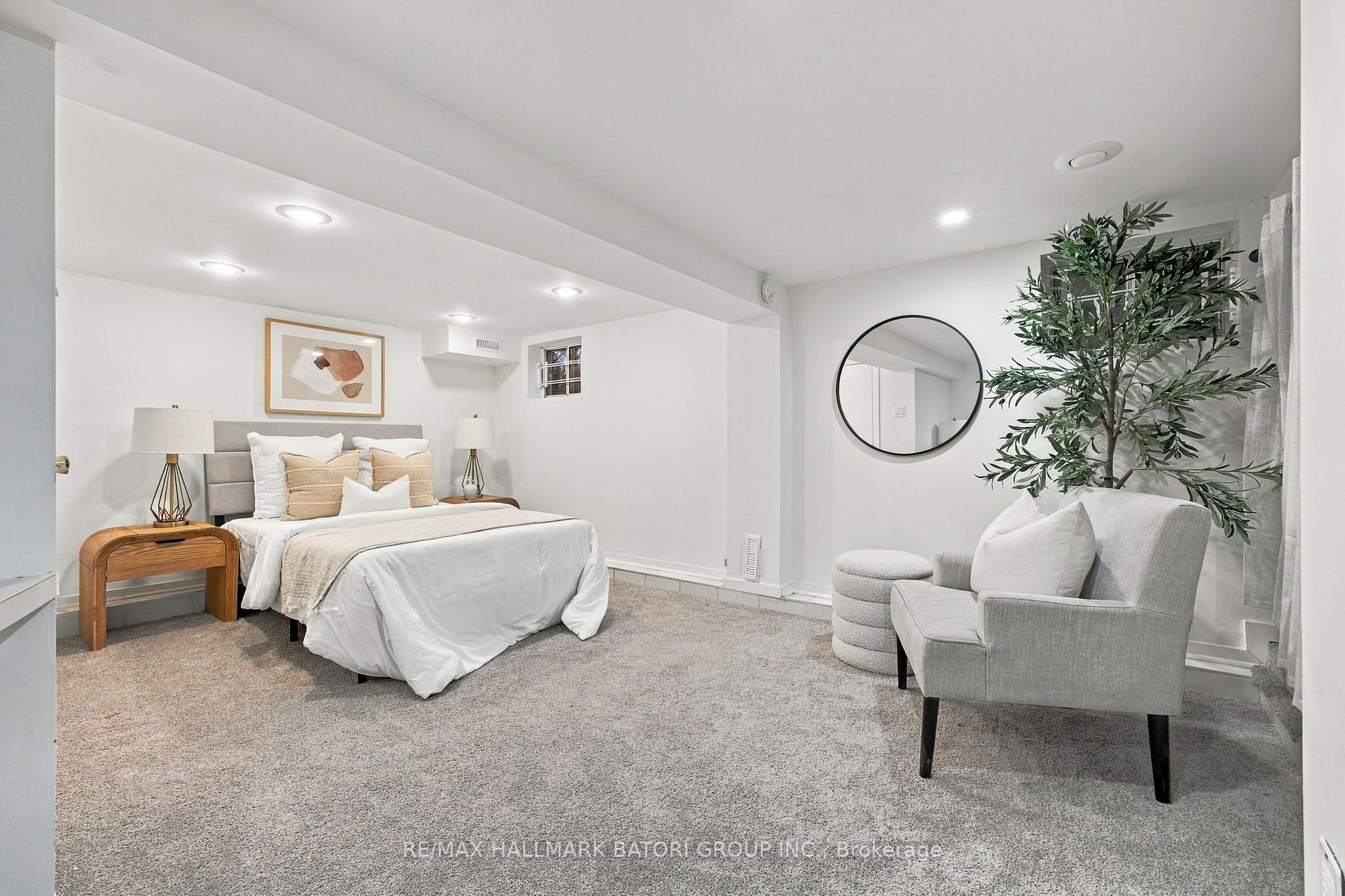 Photo 30 of 499 St Clements Avenue, Toronto, Forest Hill North — HOMEH
