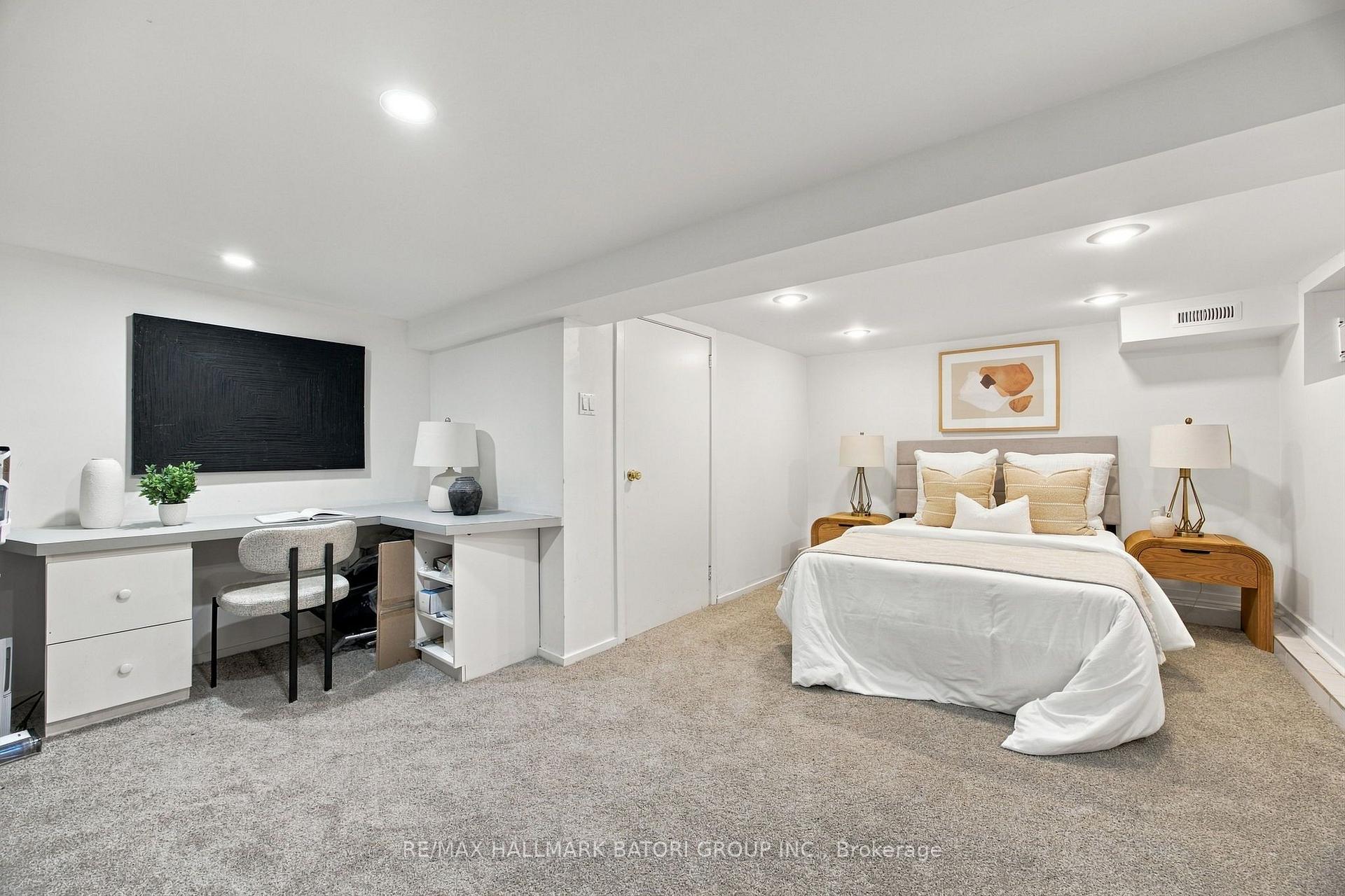 Photo 33 of 499 St Clements Avenue, Toronto, Forest Hill North — HOMEH