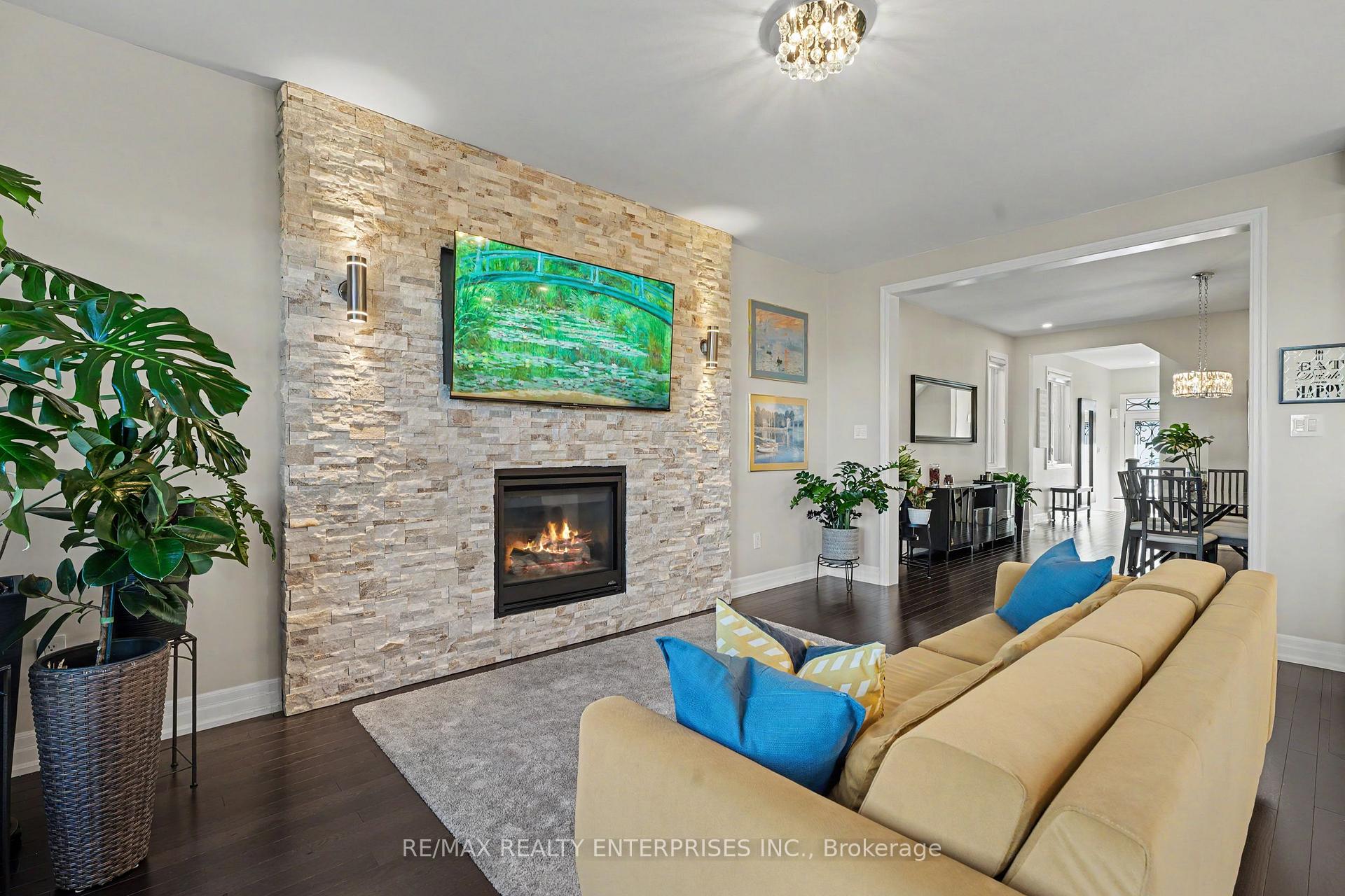 Photo 11 of 763 Aspen Terrace, Milton, Cobban — HOMEH