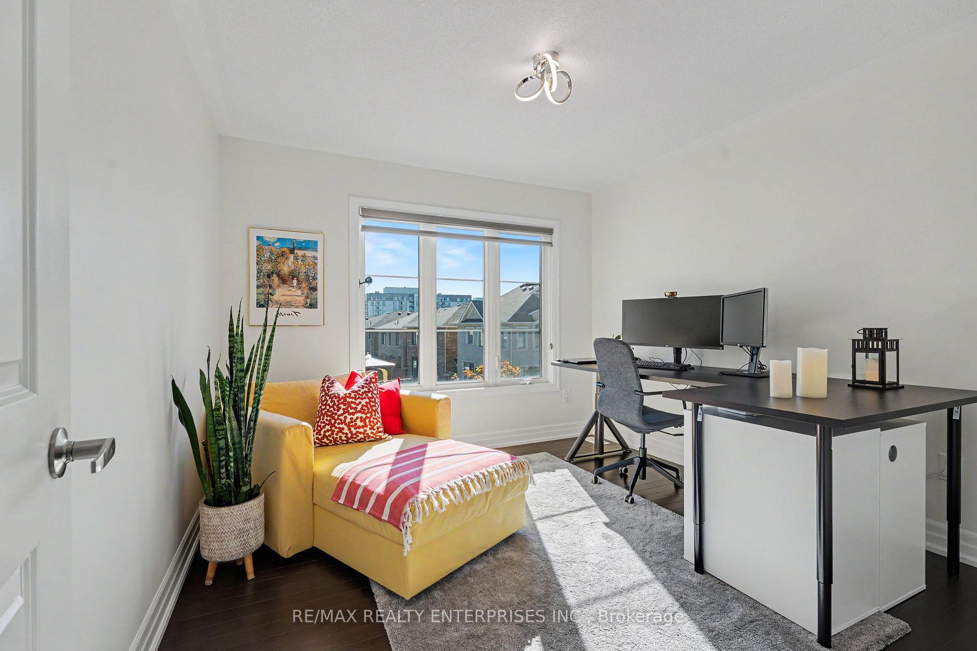 Photo 26 of 763 Aspen Terrace, Milton, Cobban — HOMEH