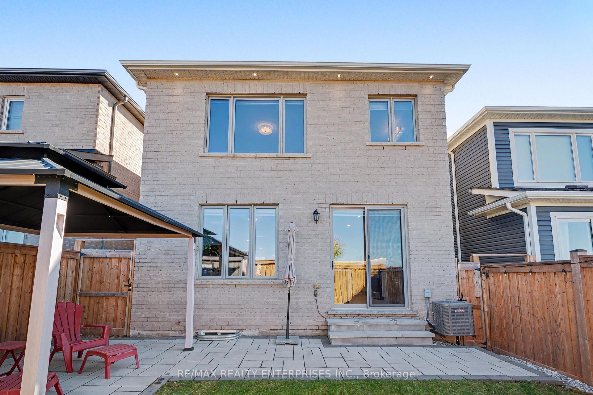 Photo 40 of 763 Aspen Terrace, Milton, Cobban — HOMEH