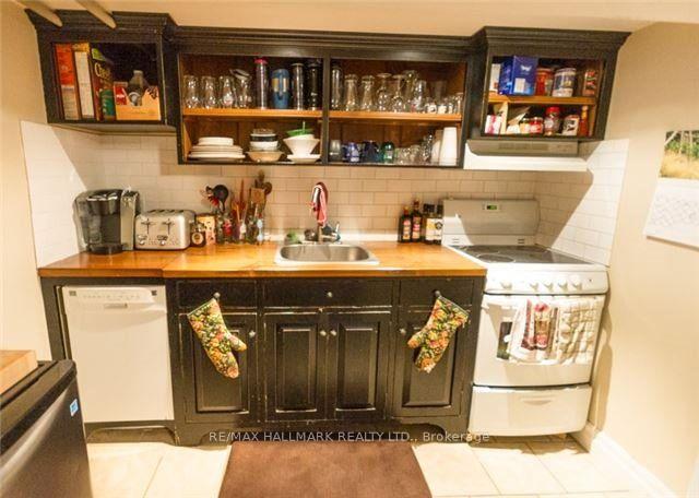Photo 8 of 81 Wellington Street E, Barrie, City Centre — HOMEH