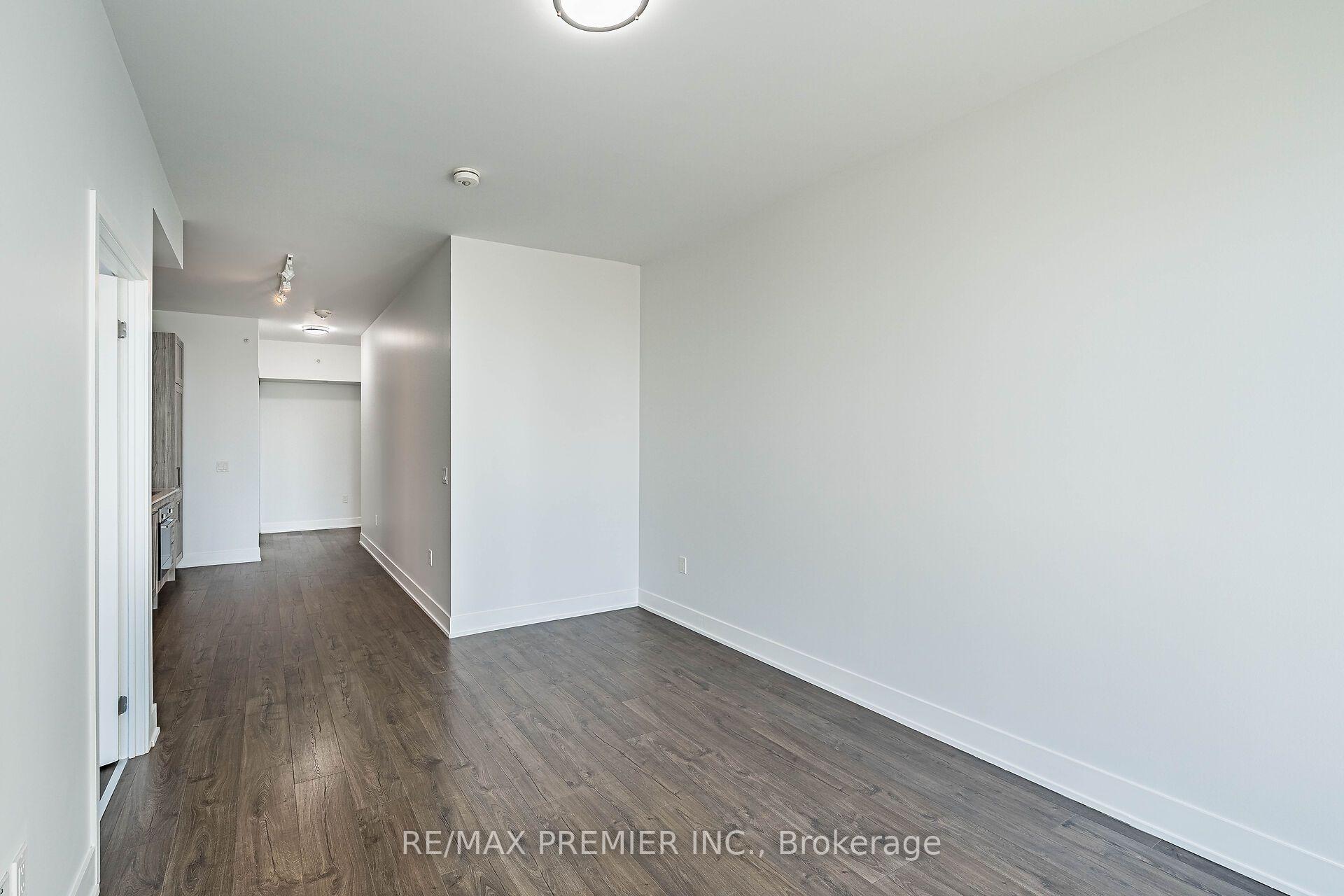 Photo 12 of Unit 1805, 2908 Highway 7 Road, Vaughan, Concord — HOMEH