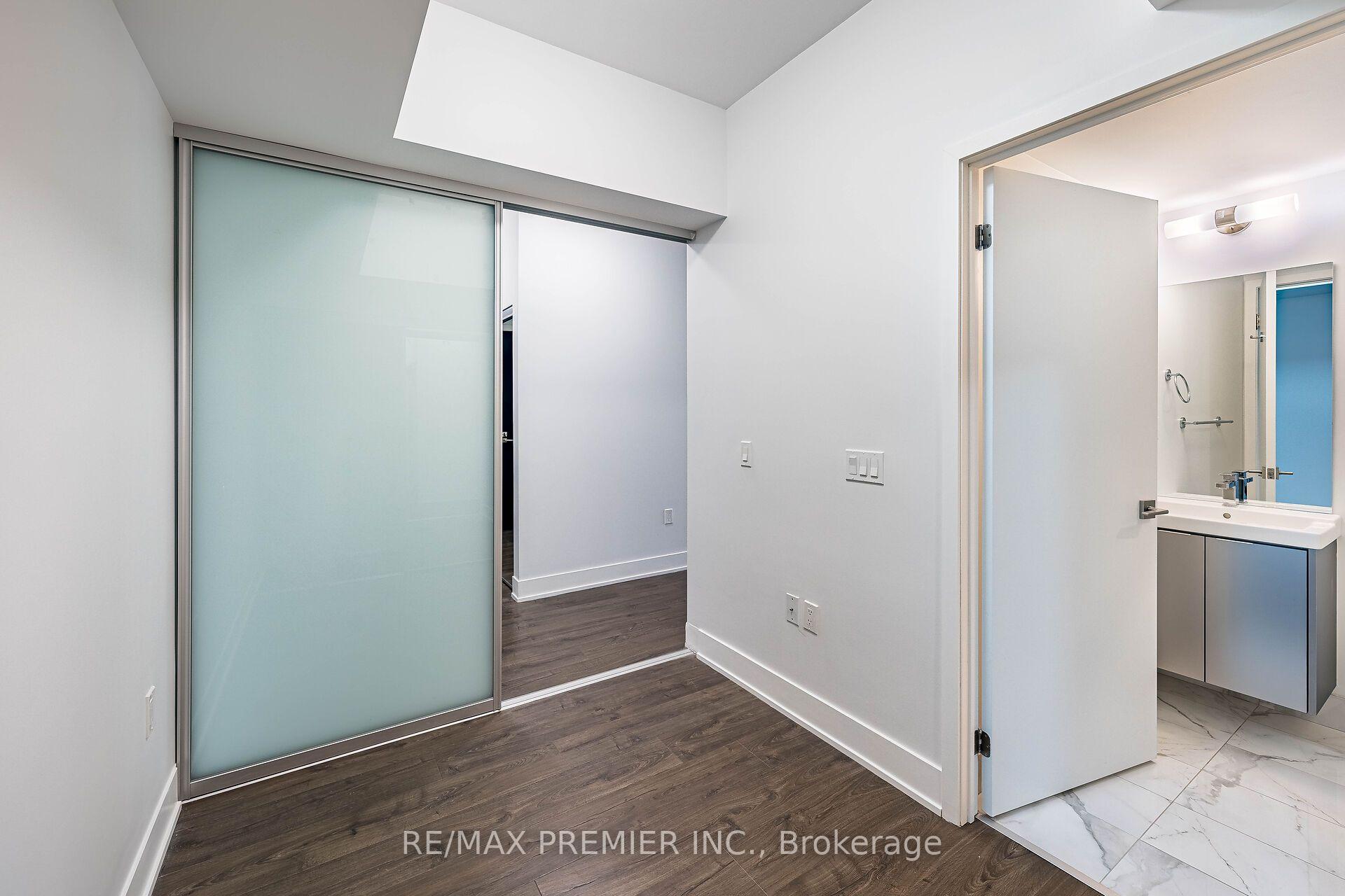 Photo 19 of Unit 1805, 2908 Highway 7 Road, Vaughan, Concord — HOMEH