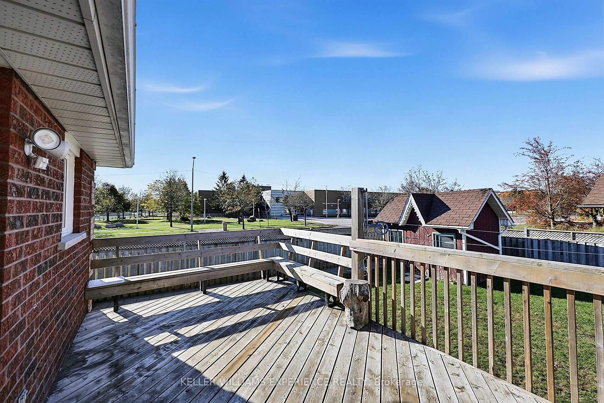 Photo 37 of 169 Emms Drive, Barrie, Holly — HOMEH