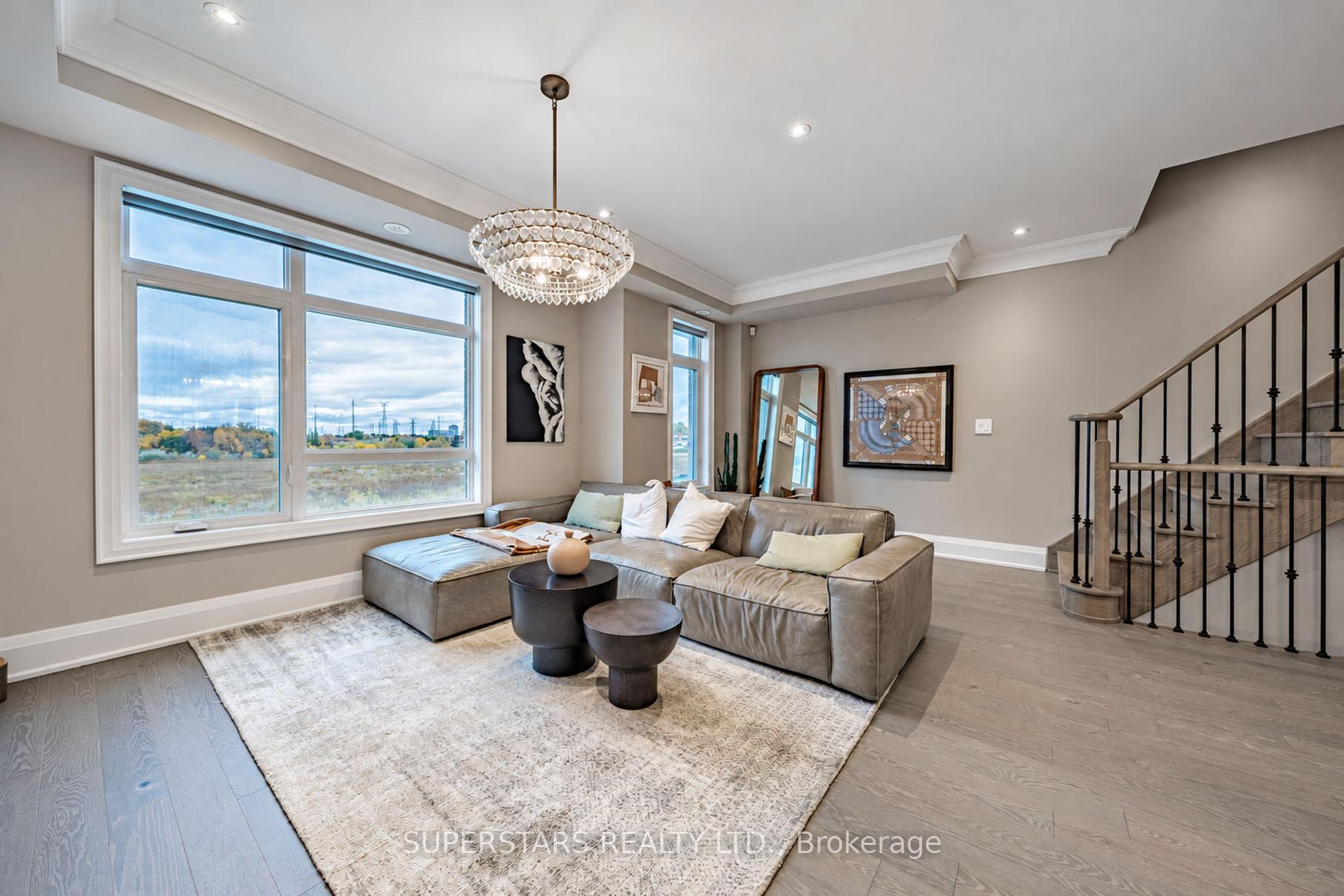 Photo 14 of 70 South Park Road, Markham, Commerce Valley — HOMEH