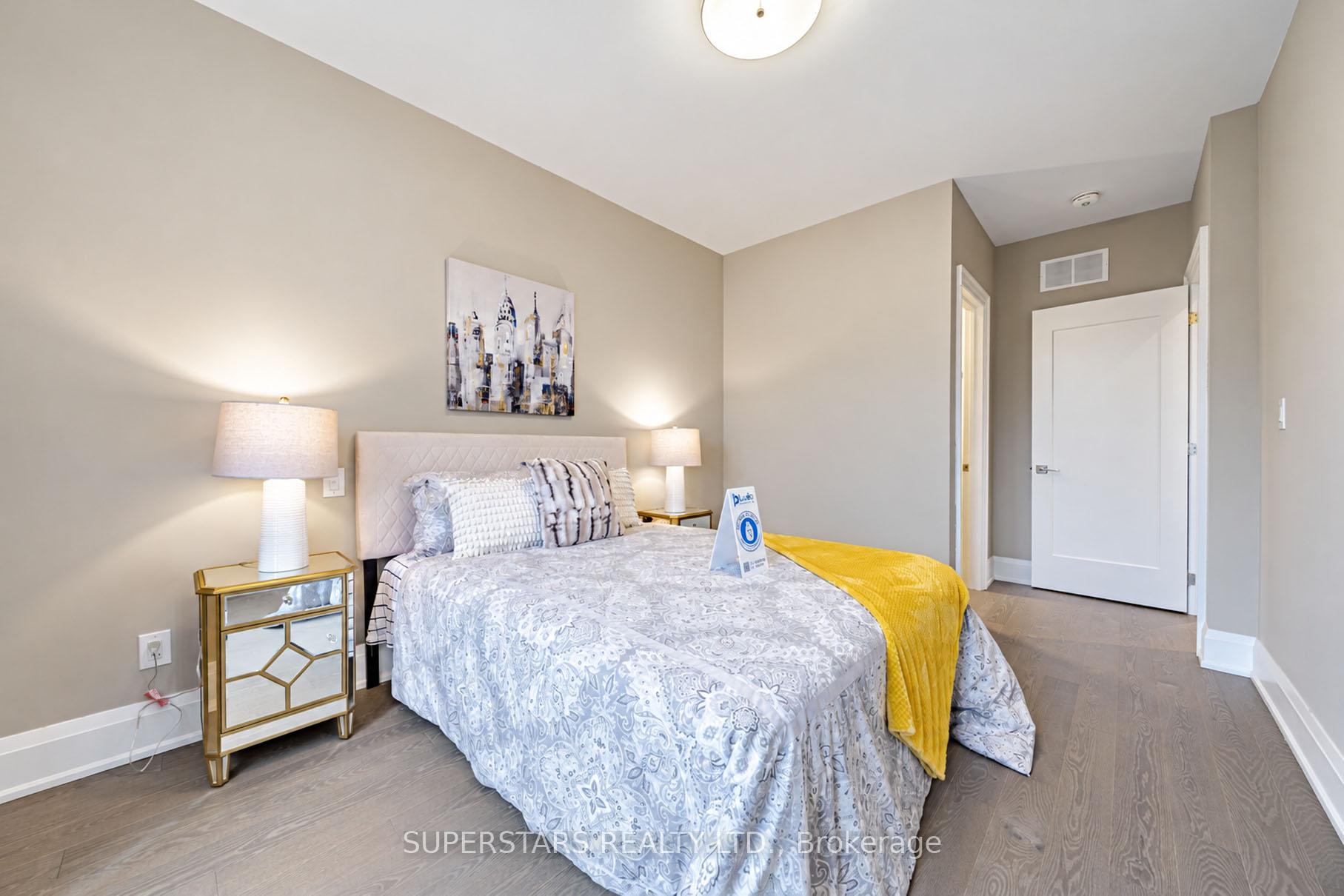 Photo 33 of 70 South Park Road, Markham, Commerce Valley — HOMEH