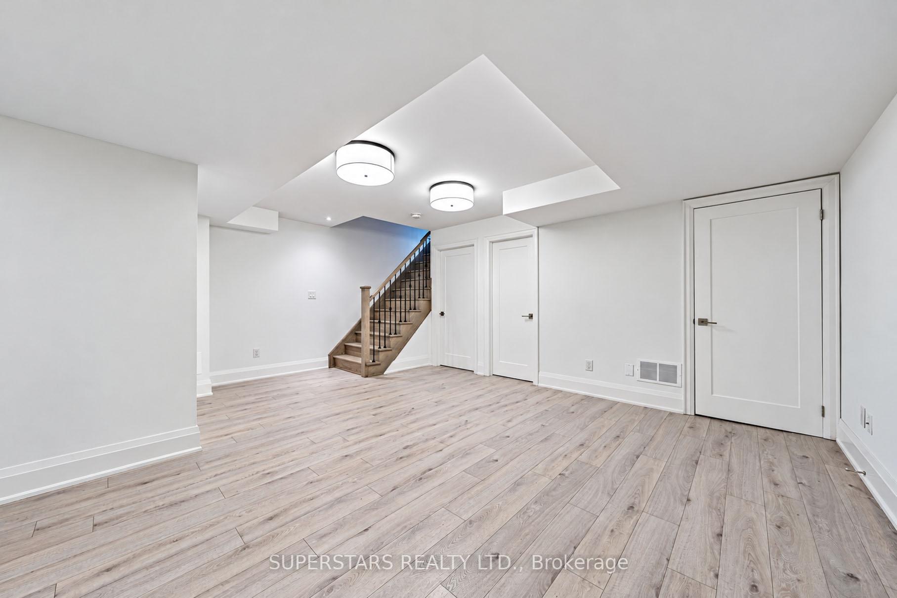 Photo 38 of 70 South Park Road, Markham, Commerce Valley — HOMEH