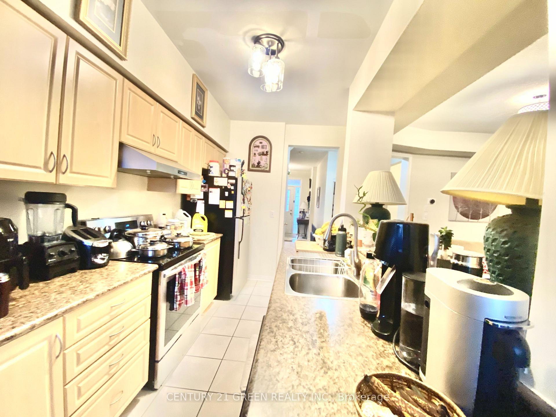 Photo 5 of 65 Silverwood Circle E, Ajax, Central East — HOMEH