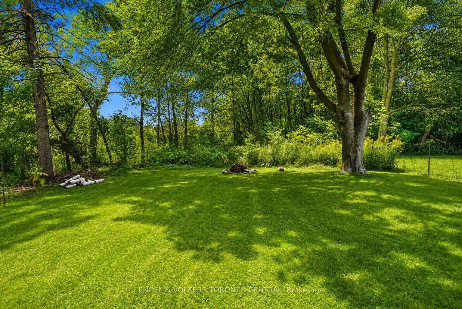 Photo 2 of 204 Cox Mill Road, Barrie, Painswick North — HOMEH