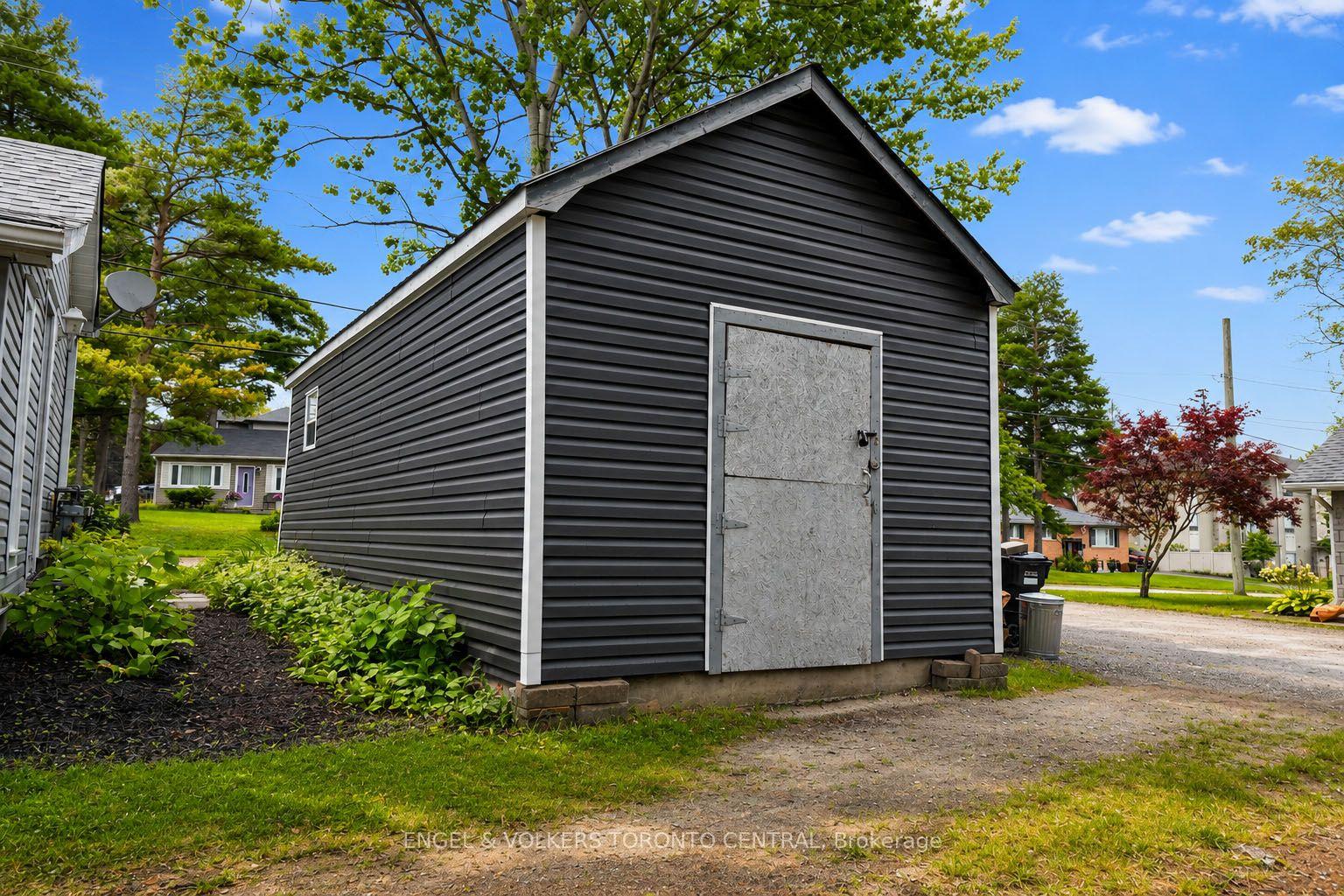 Photo 11 of 204 Cox Mill Road, Barrie, Painswick North — HOMEH