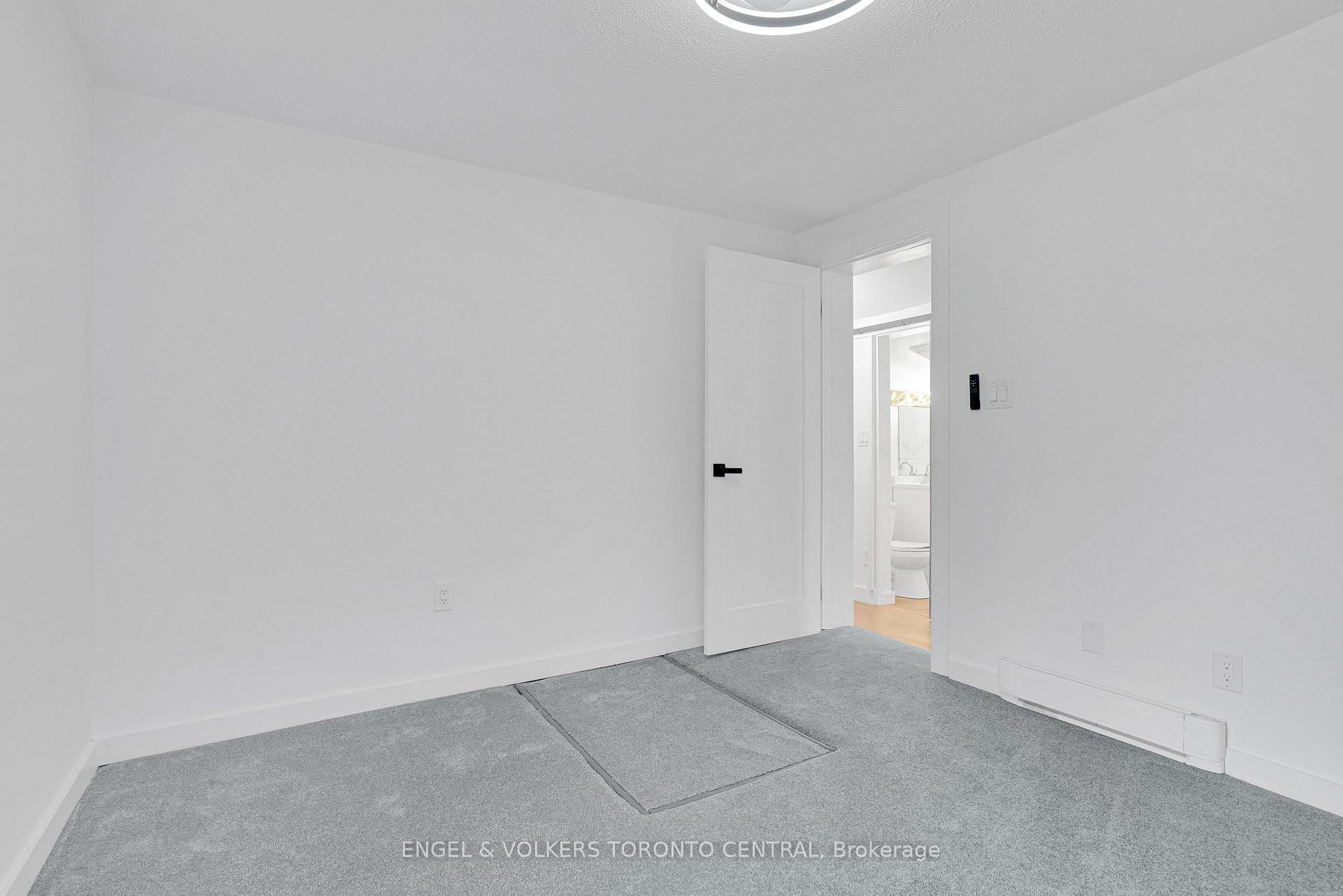Photo 33 of 204 Cox Mill Road, Barrie, Painswick North — HOMEH