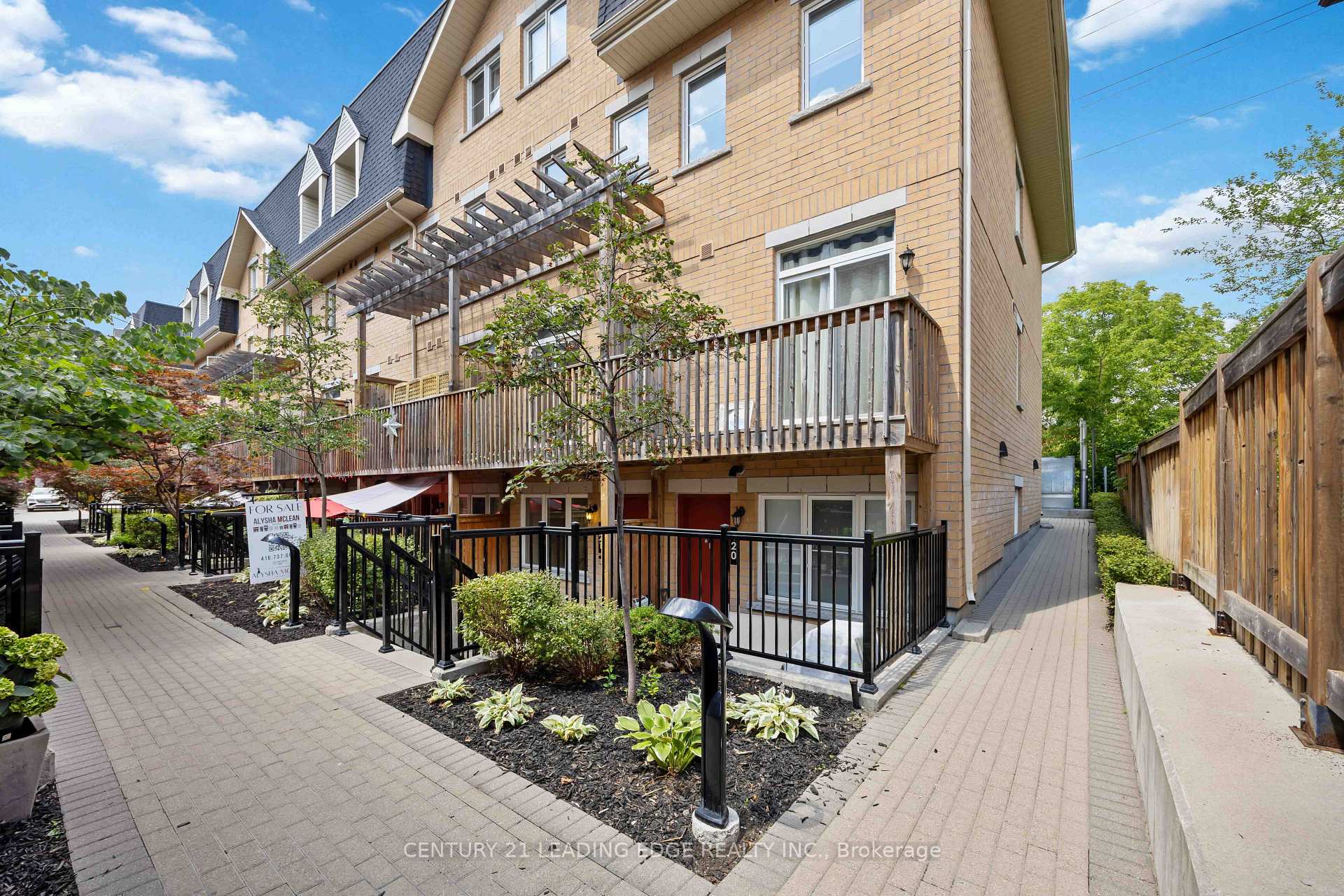 Photo of Unit 121, 380 Hopewell Avenue