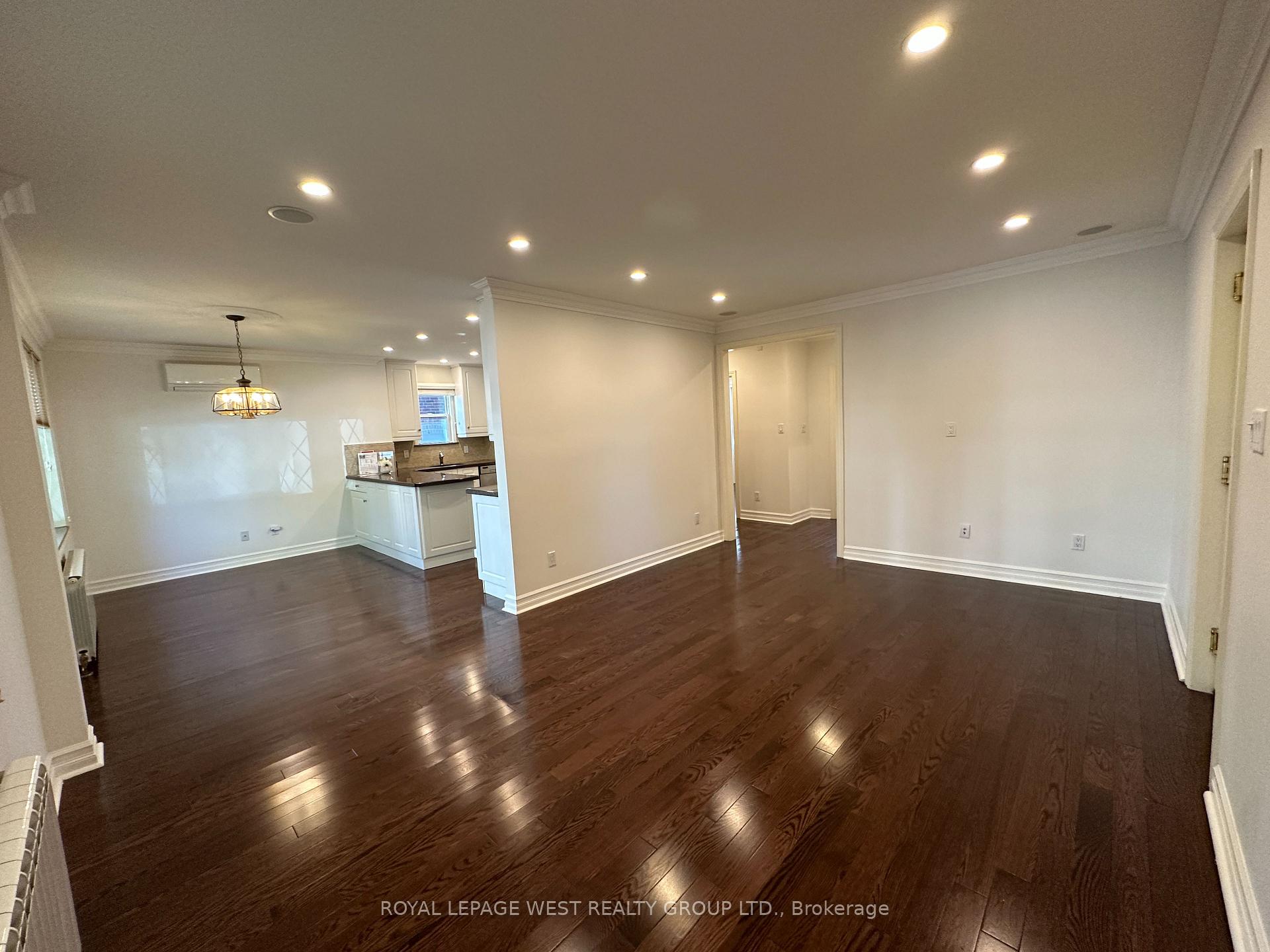 Photo 4 of Unit 1, 27 Mossom Road W, Toronto, High Park-Swansea — HOMEH
