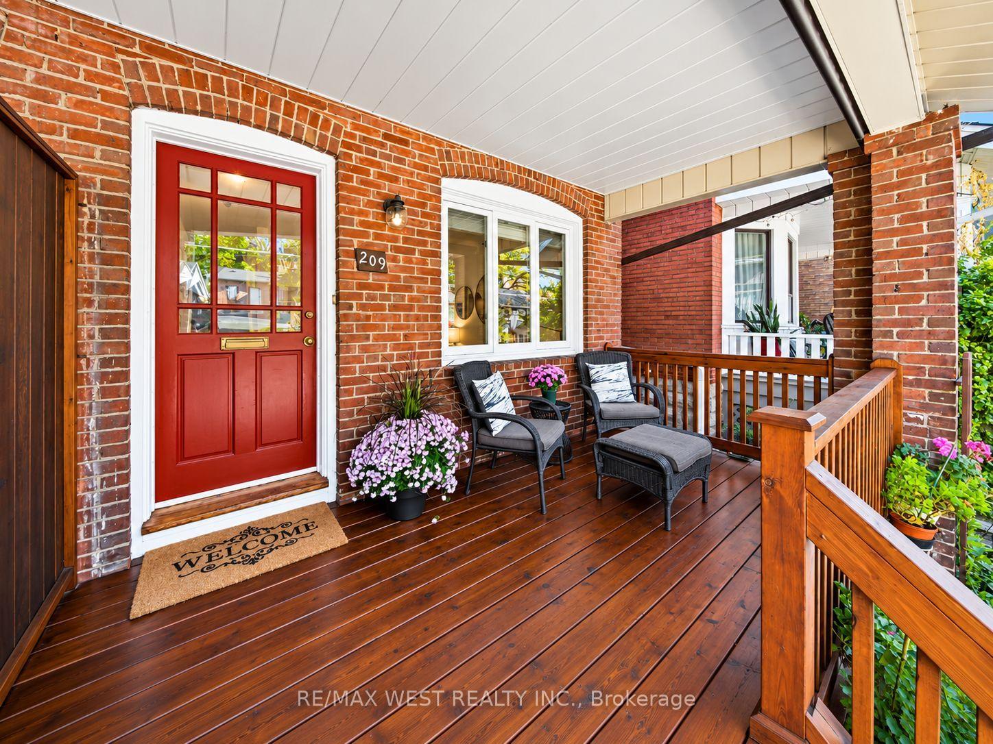 Photo 4 of 209 Clendenan Avenue, Toronto, High Park North — HOMEH