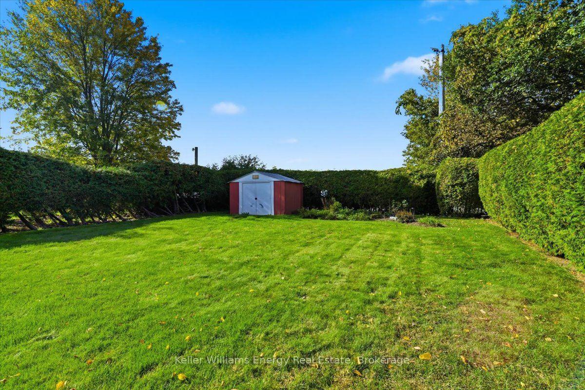 Photo 38 of 724 Clifton Drive, Oshawa, Centennial — HOMEH