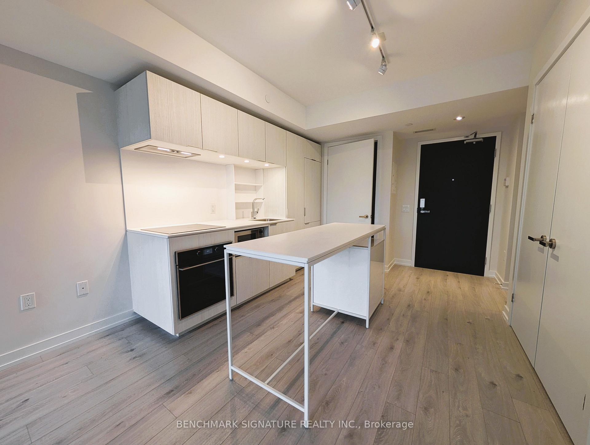 Photo 2 of Unit 1812, 77 Shuter Street, Toronto, Church-Yonge Corridor — HOMEH