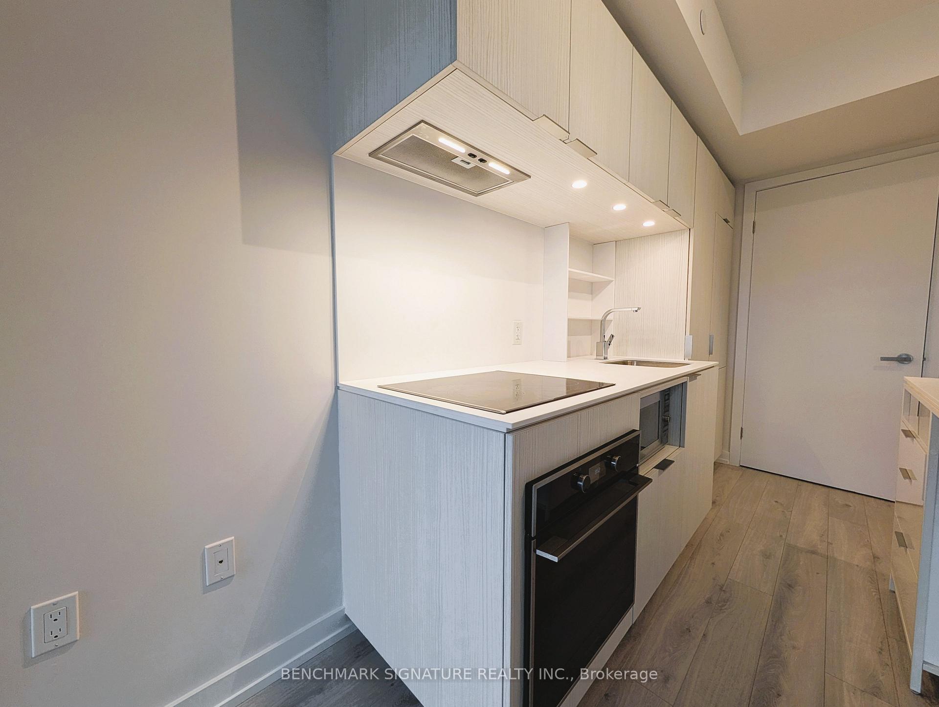 Photo 5 of Unit 1812, 77 Shuter Street, Toronto, Church-Yonge Corridor — HOMEH