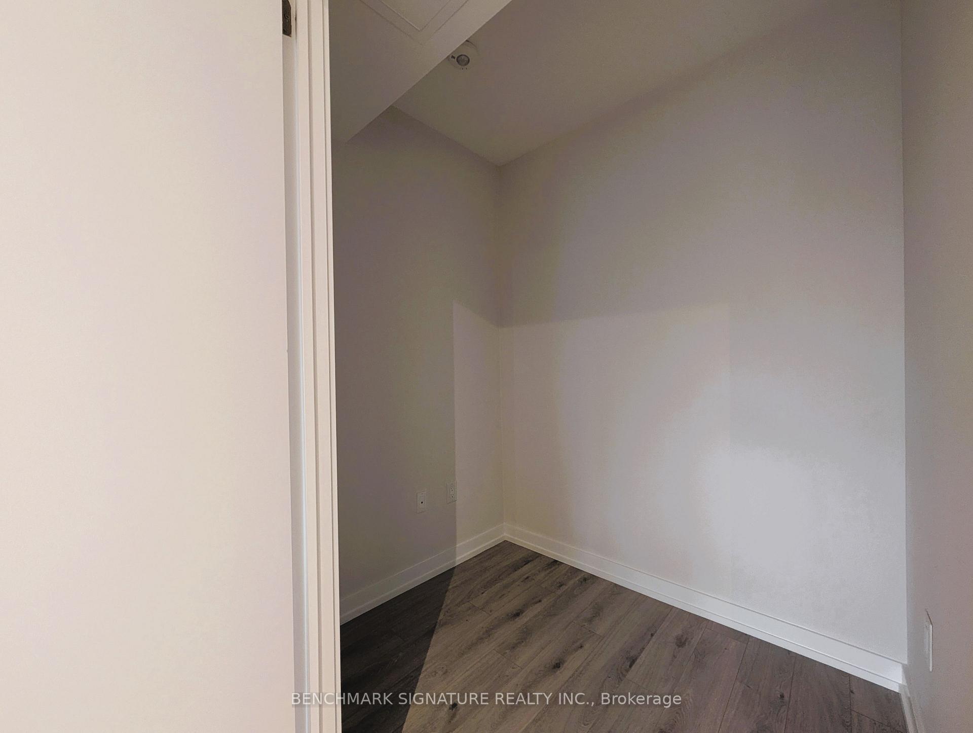 Photo 6 of Unit 1812, 77 Shuter Street, Toronto, Church-Yonge Corridor — HOMEH