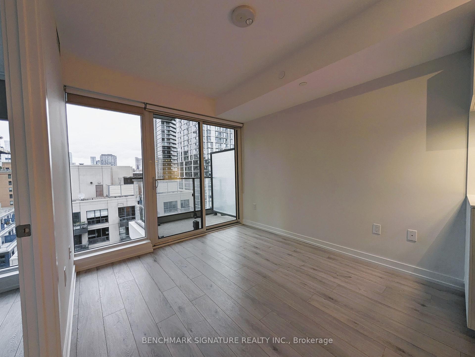 Photo 7 of Unit 1812, 77 Shuter Street, Toronto, Church-Yonge Corridor — HOMEH