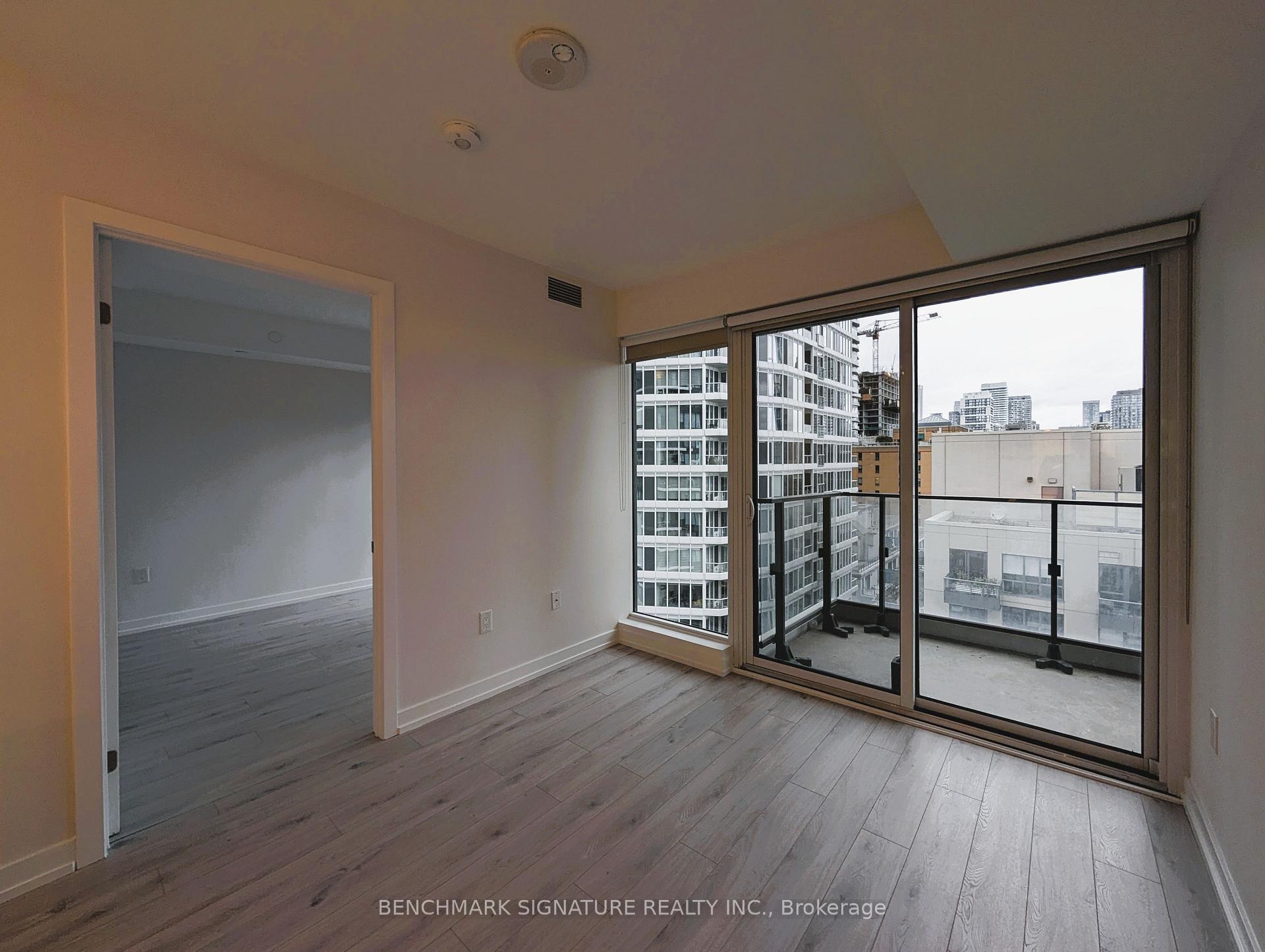 Photo 8 of Unit 1812, 77 Shuter Street, Toronto, Church-Yonge Corridor — HOMEH