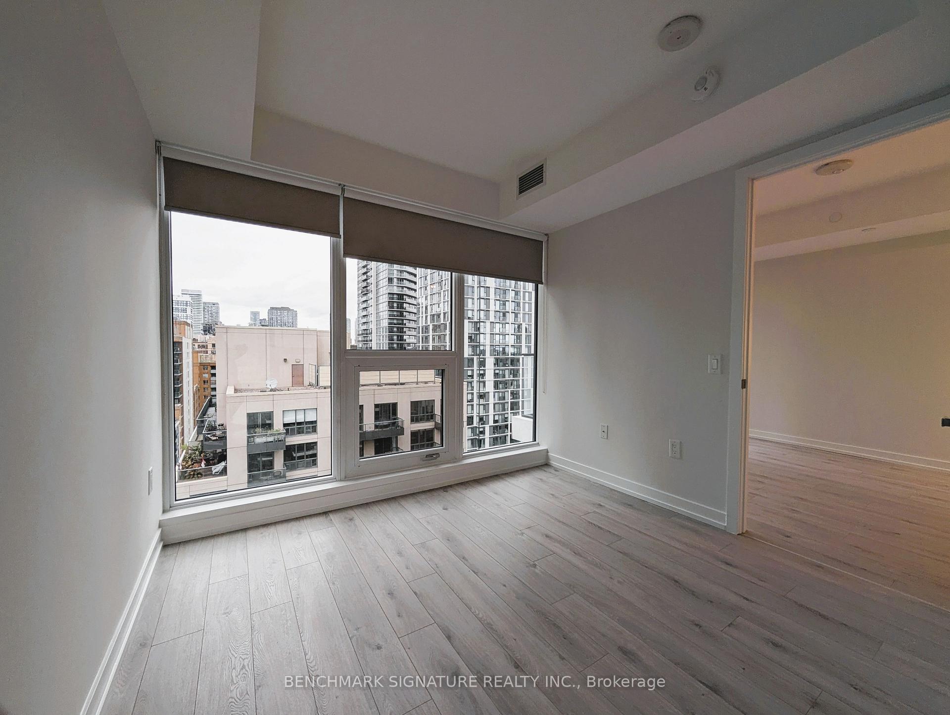 Photo 11 of Unit 1812, 77 Shuter Street, Toronto, Church-Yonge Corridor — HOMEH