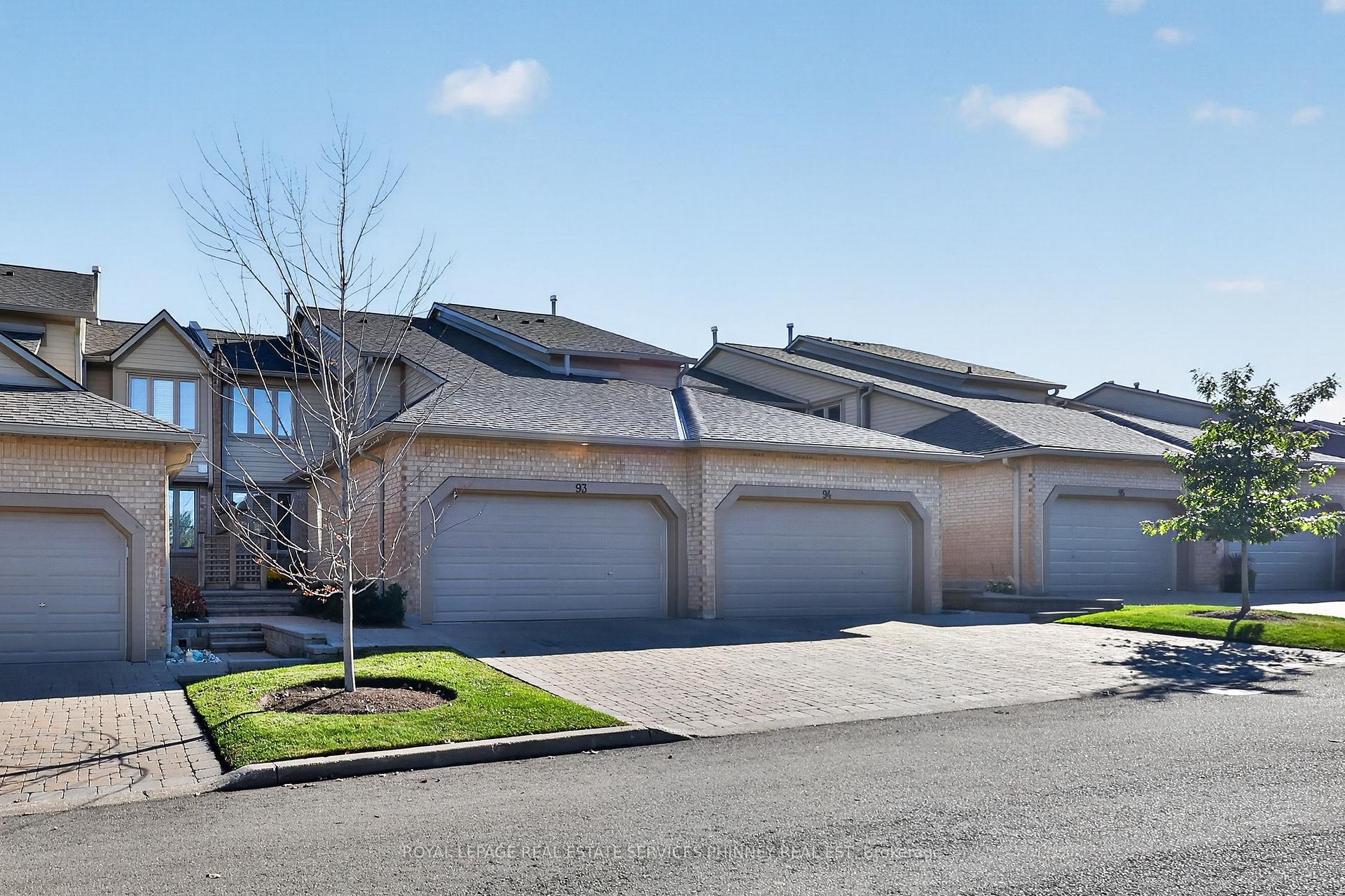 Photo 1 of Unit 93, 1725 The Chase, Mississauga, Central Erin Mills — HOMEH