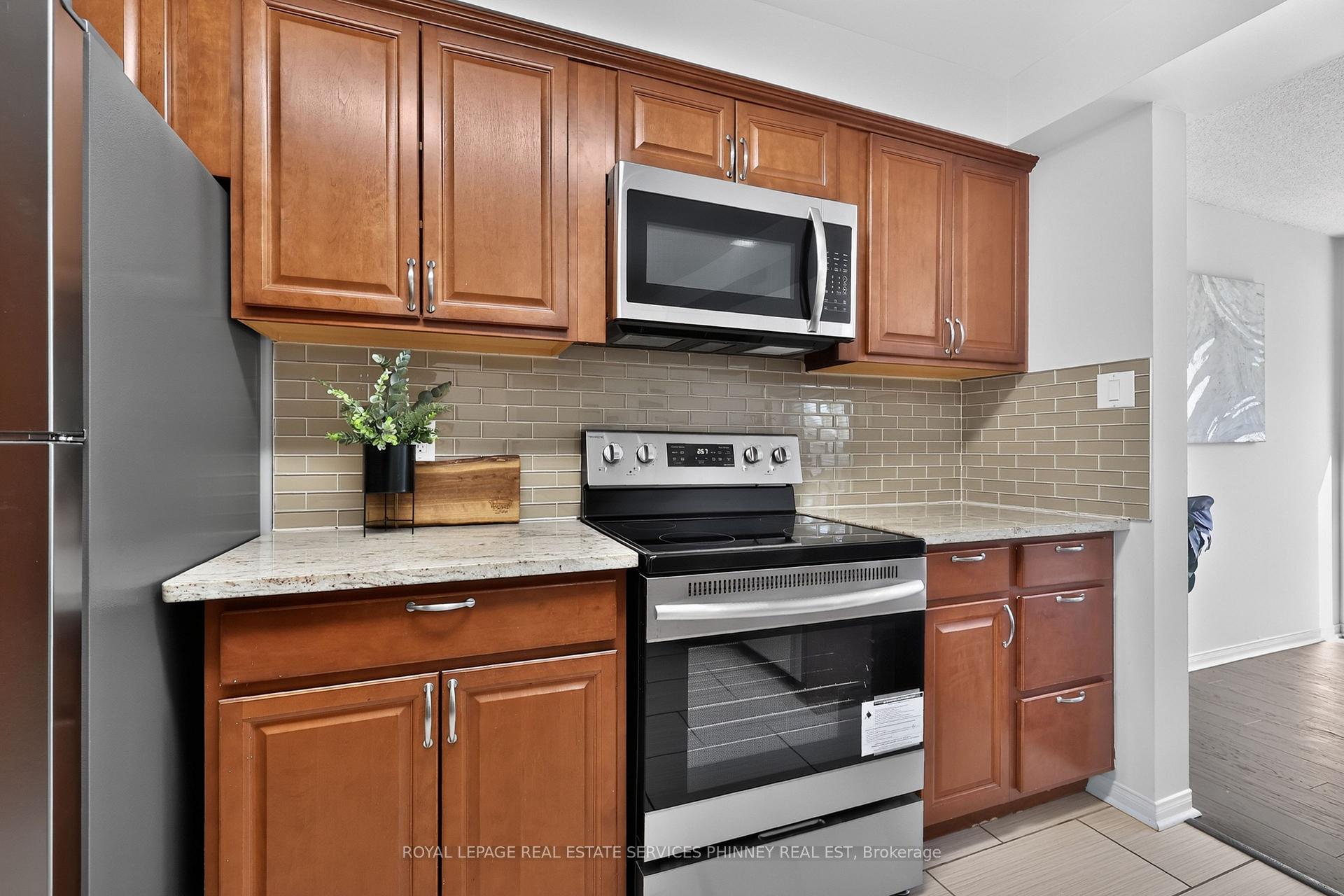 Photo 9 of Unit 93, 1725 The Chase, Mississauga, Central Erin Mills — HOMEH