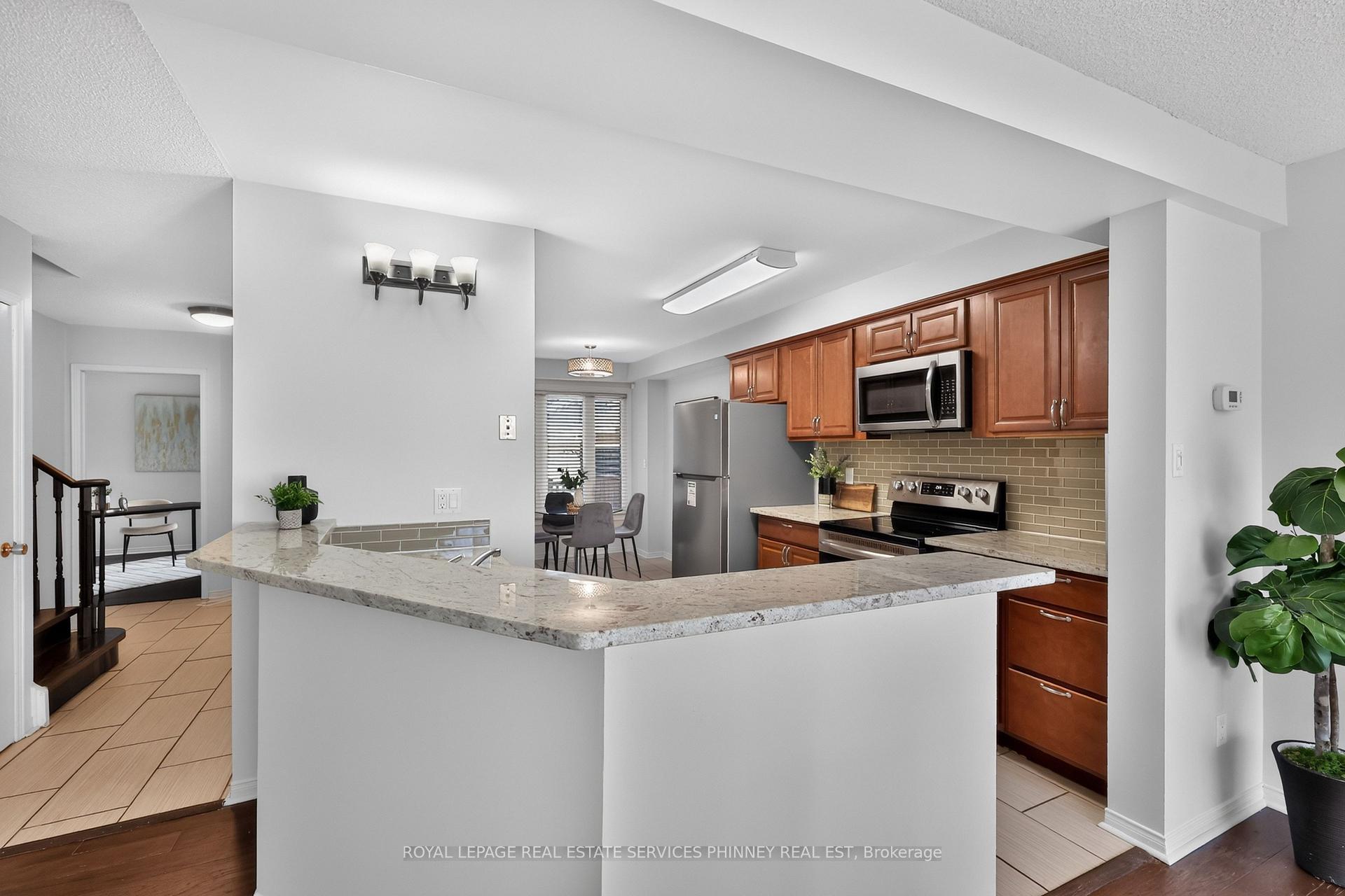 Photo 10 of Unit 93, 1725 The Chase, Mississauga, Central Erin Mills — HOMEH