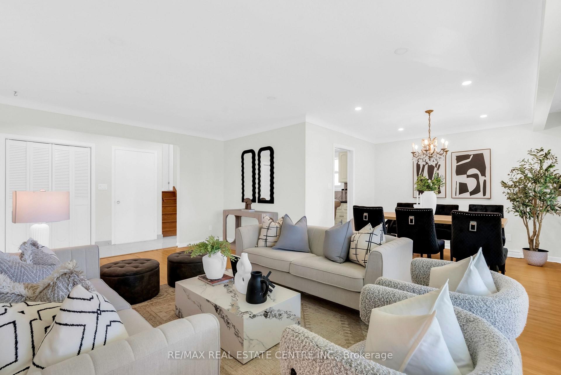 Photo 4 of 4448 Mitchell Avenue, Niagara Falls, Morrison — HOMEH