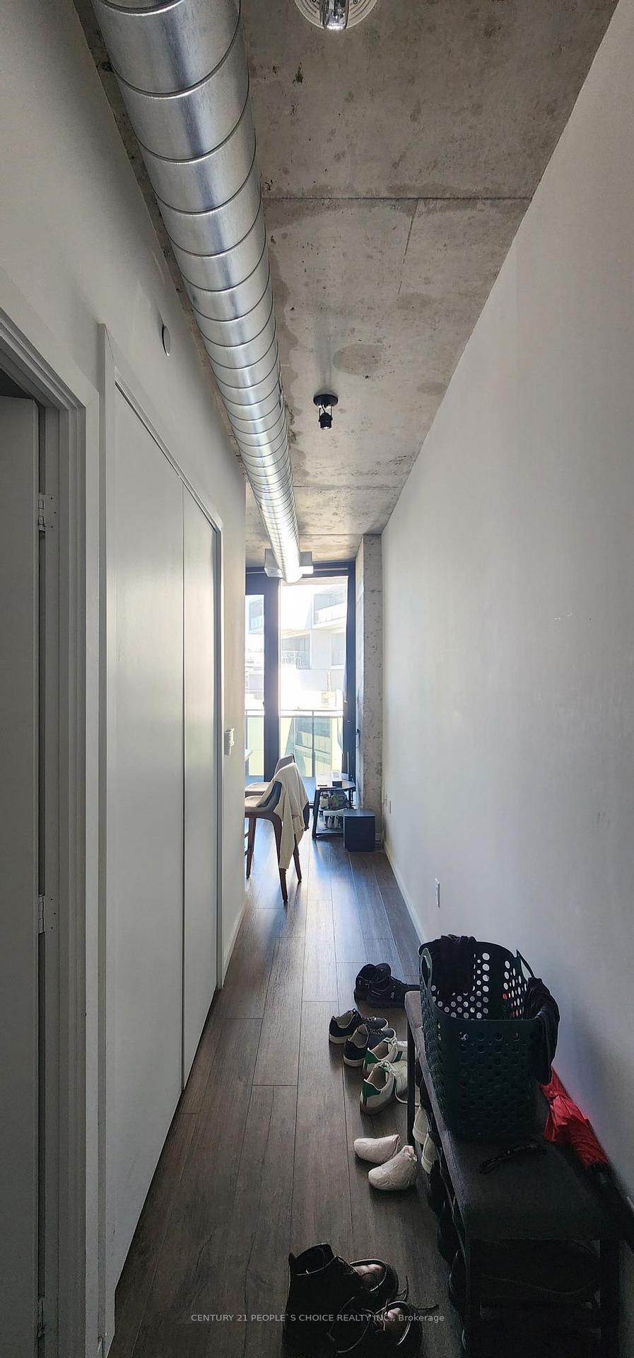 Photo 8 of Unit 614, 21 Lawren Harris Square, Toronto, Moss Park — HOMEH