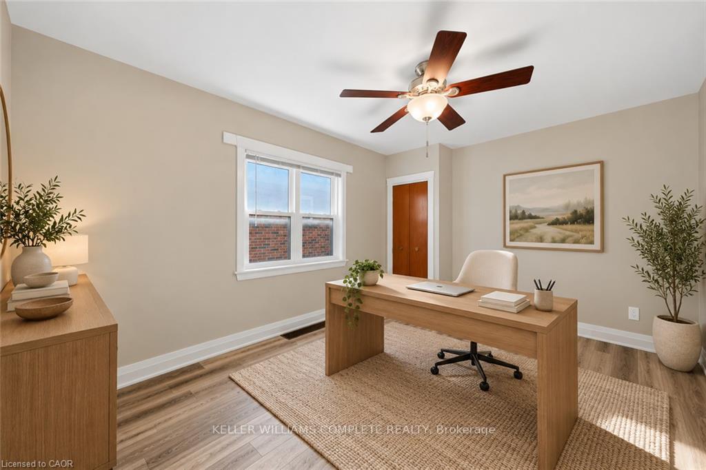 Photo 15 of 143 Huxley Avenue S, Hamilton, Delta — HOMEH