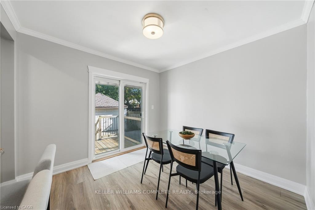 Photo 17 of 143 Huxley Avenue S, Hamilton, Delta — HOMEH