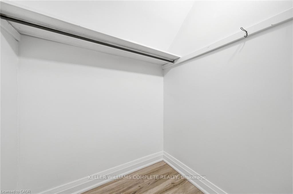 Photo 26 of 143 Huxley Avenue S, Hamilton, Delta — HOMEH