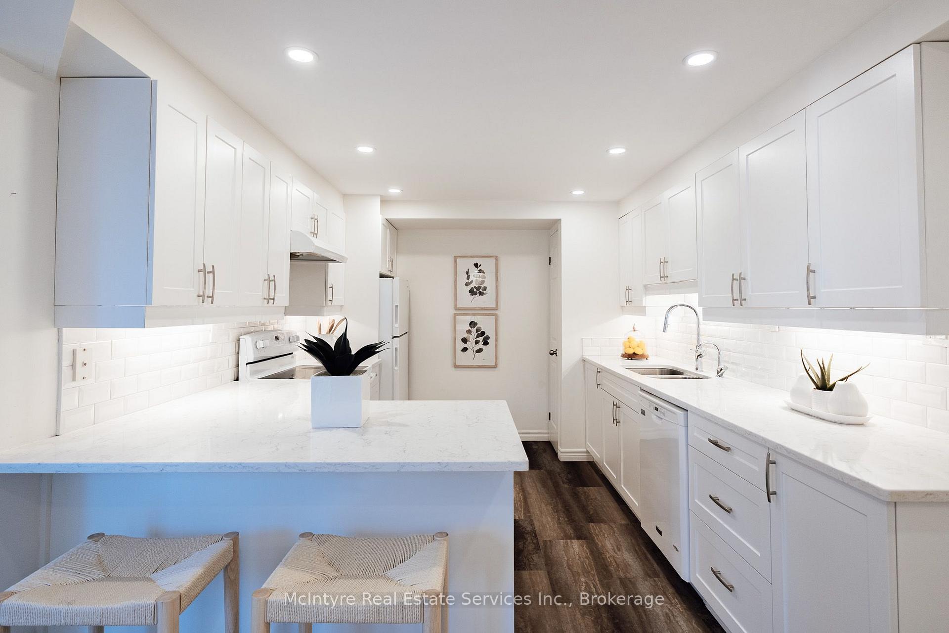 Photo 23 of Unit 202, 265 Westcourt Place, Waterloo, Downtown Waterloo — HOMEH
