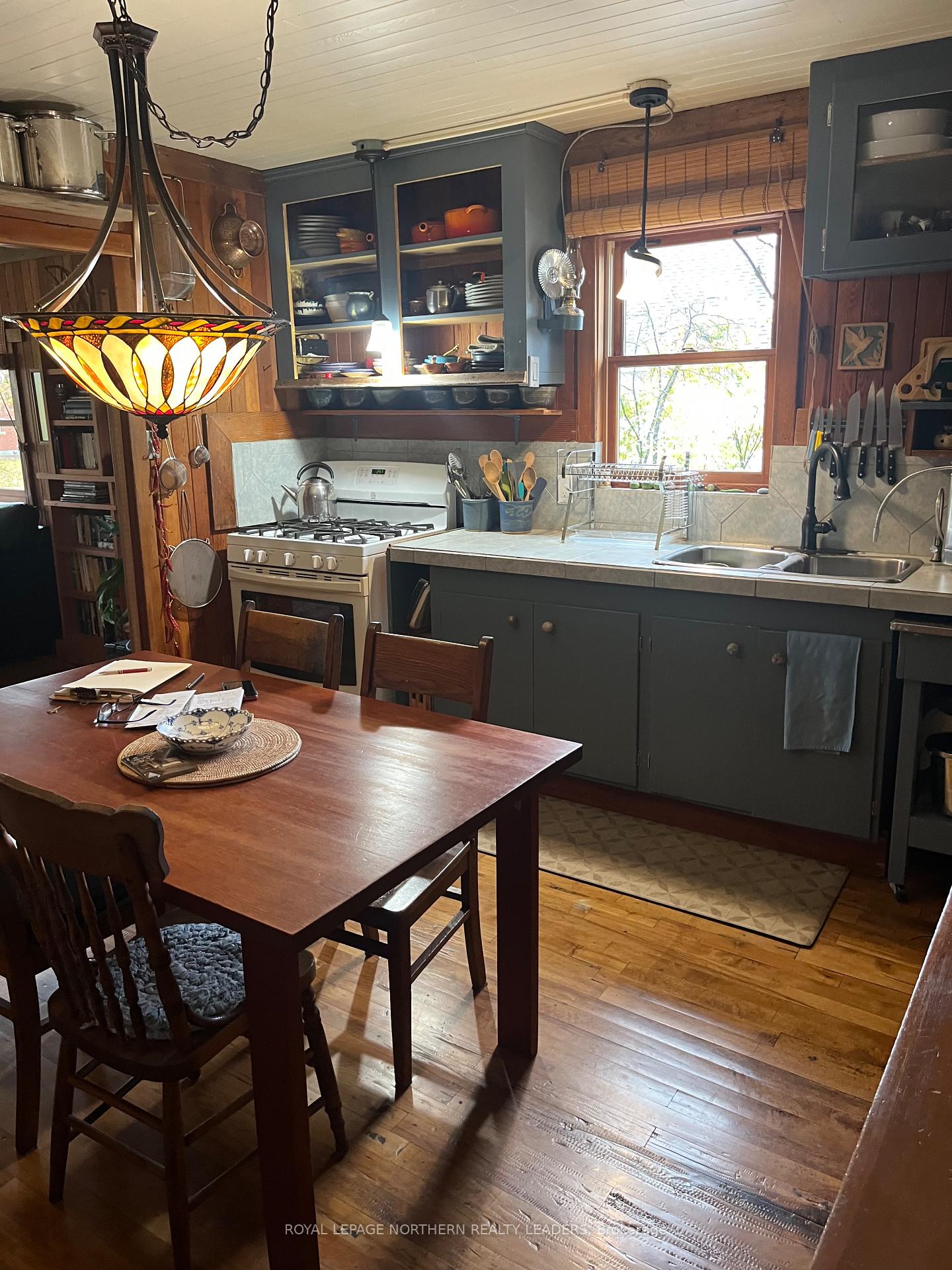 Photo 18 of 10 Golden Avenue, Timmins, SP - Main Area — HOMEH