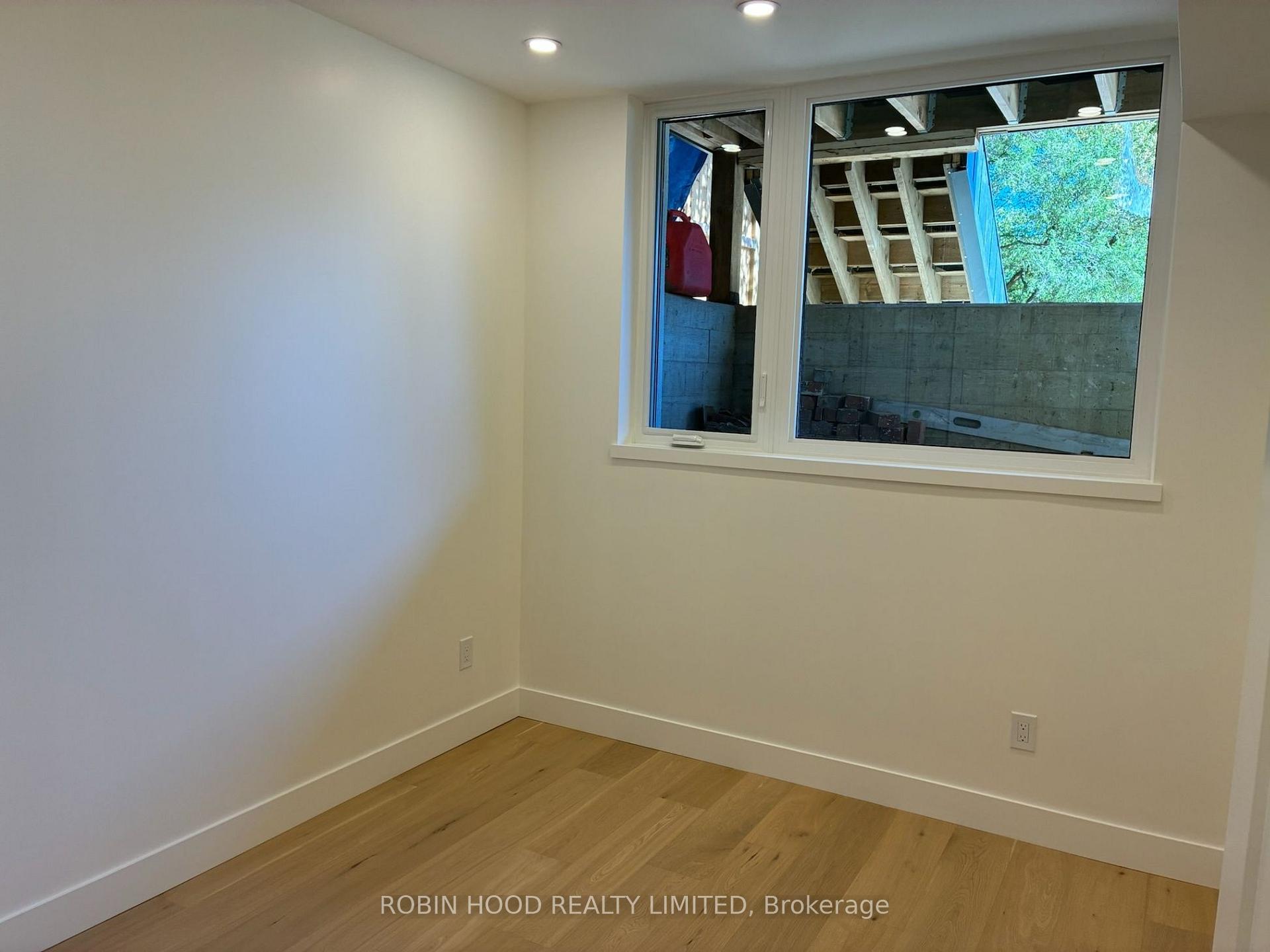 Photo 19 of Unit 4, 247 Pacific Avenue, Toronto, High Park North — HOMEH