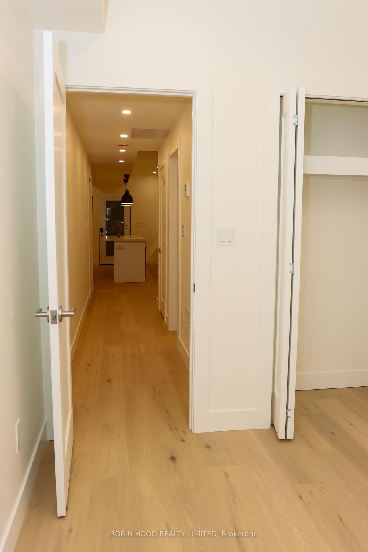 Photo 20 of Unit 4, 247 Pacific Avenue, Toronto, High Park North — HOMEH